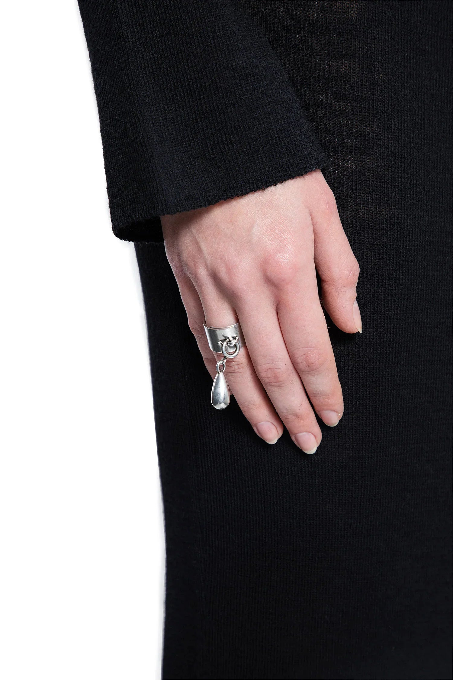 Aurelie-Lock-Ring-With-Pearl - 5
