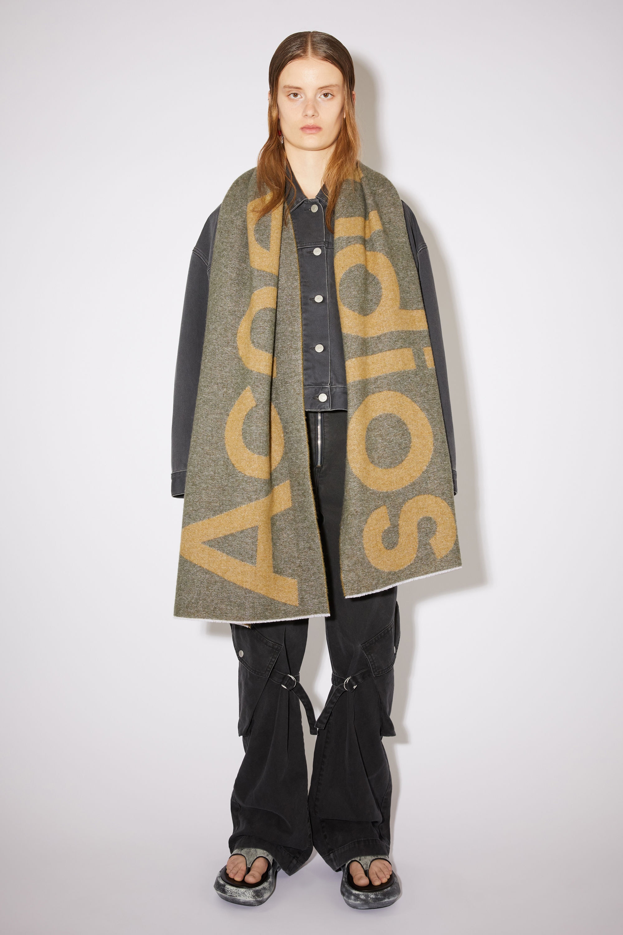 Checked wool fringe scarf - Khaki green/mustard yellow - 2