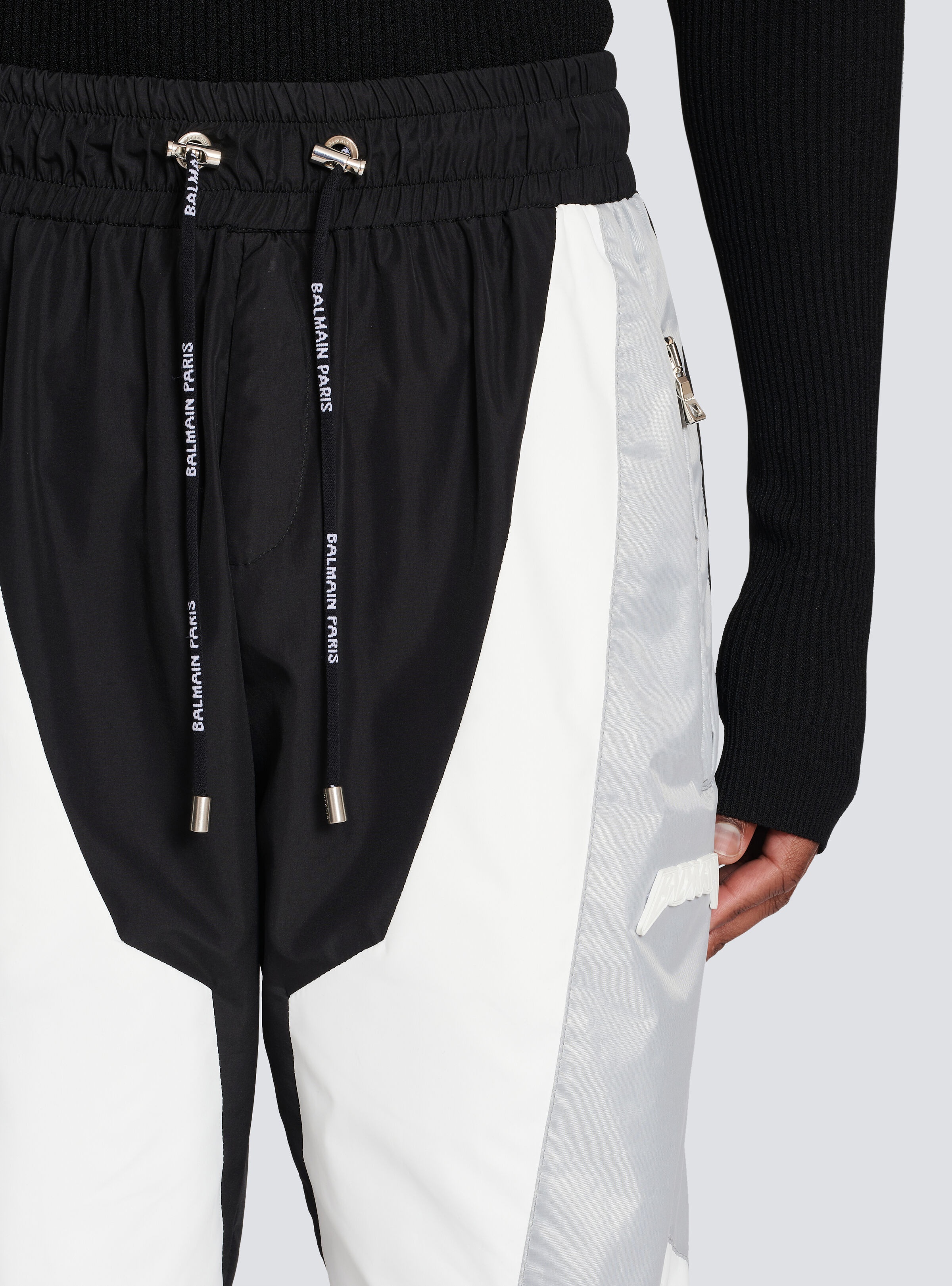 Balmain logo nylon trousers - 6