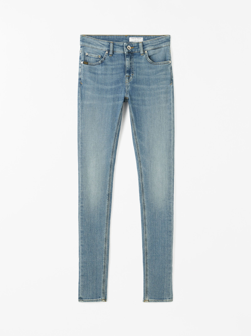 Slight Mid-rise Jeans 1