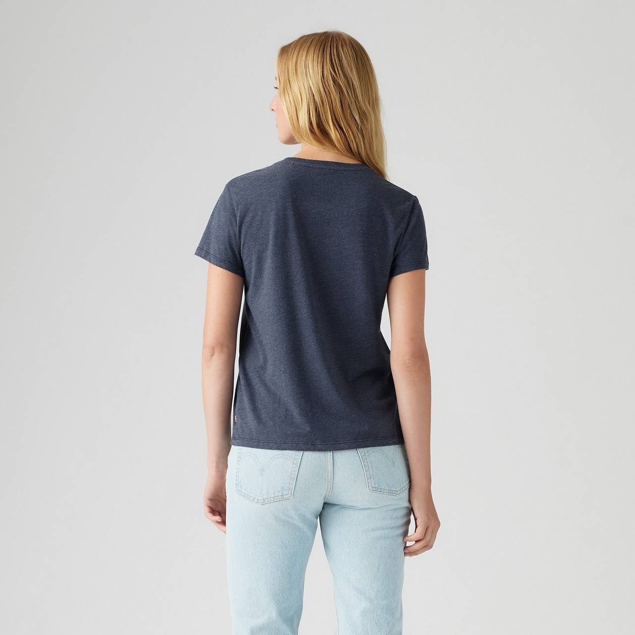 GRAPHIC PERFECT T-SHIRT - 3