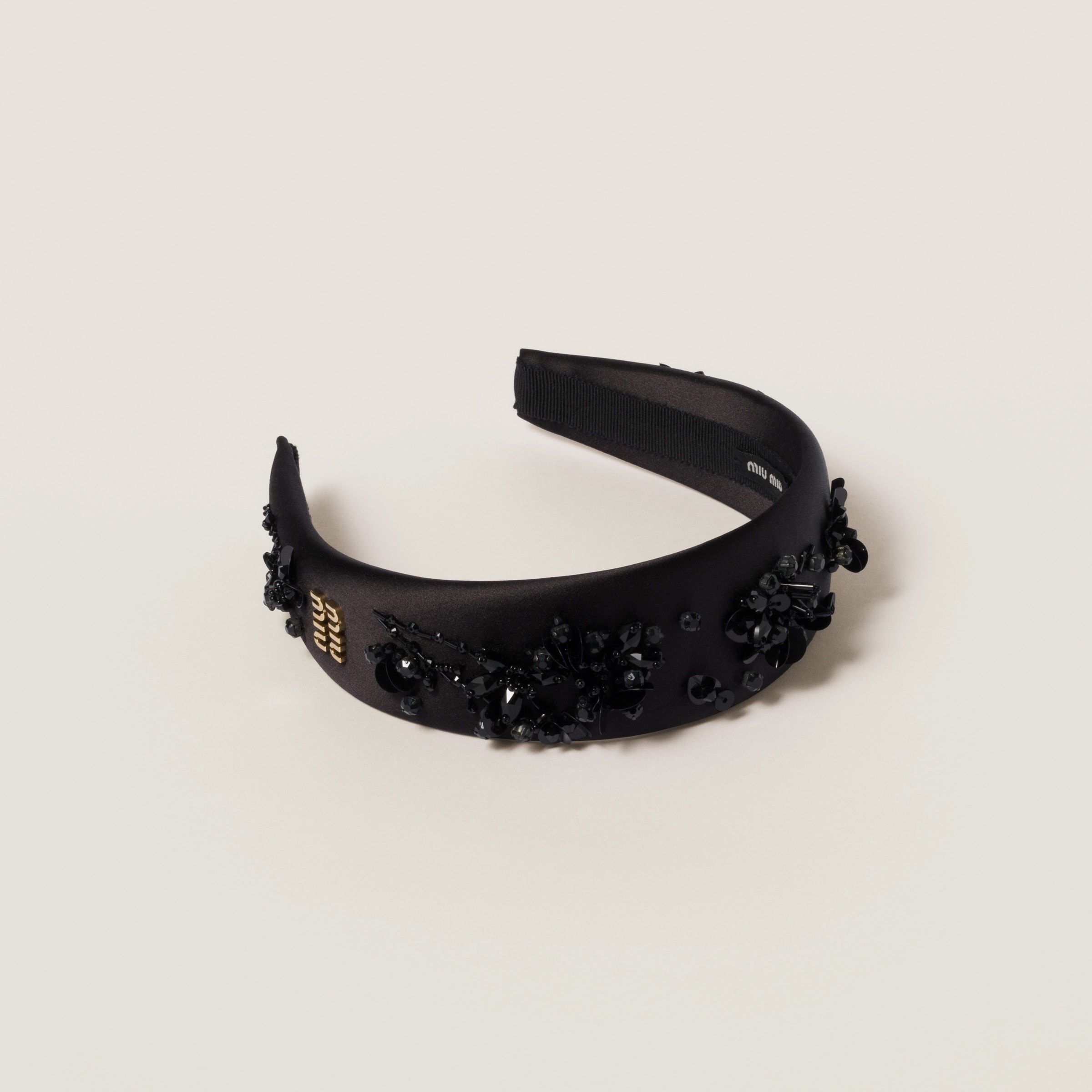 【Miu Miu】Duchesse ロゴ シルク ヘッドバンド Miu Miu】Duchesse ロゴ シルク ヘッドバンド ☆Miu Miu