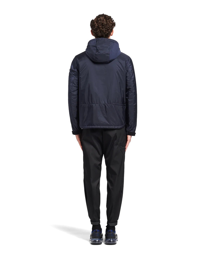Re-Nylon 패딩 재킷 4