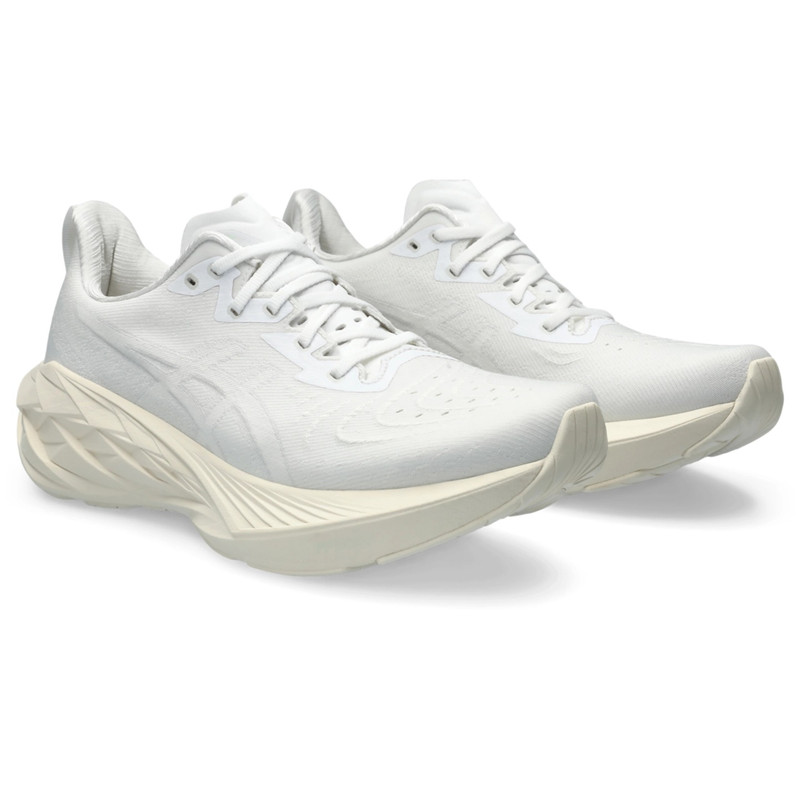 Asics NOVABLAST 4 outlook