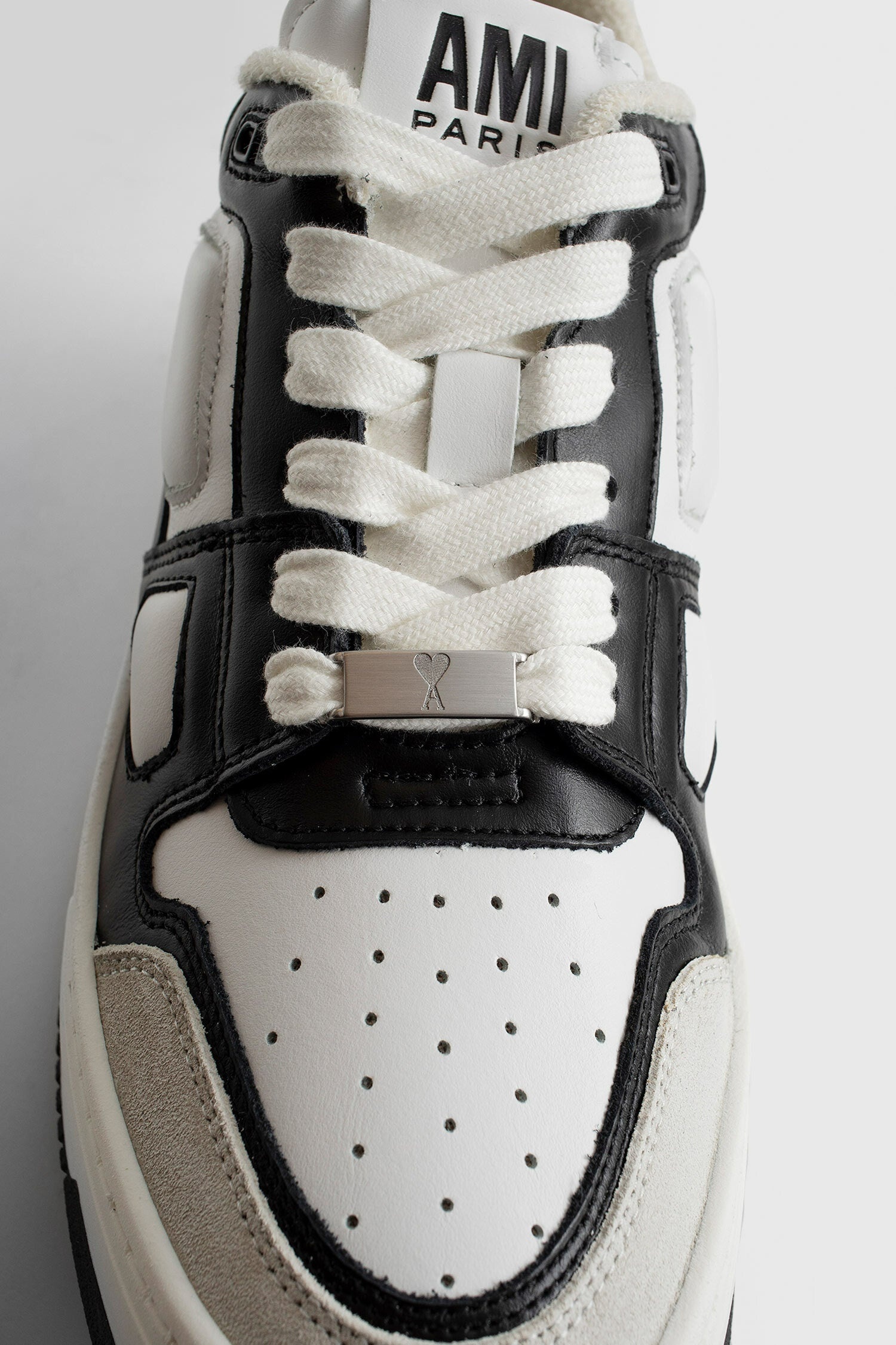 AMI PARIS MAN BLACK&WHITE SNEAKERS - 5