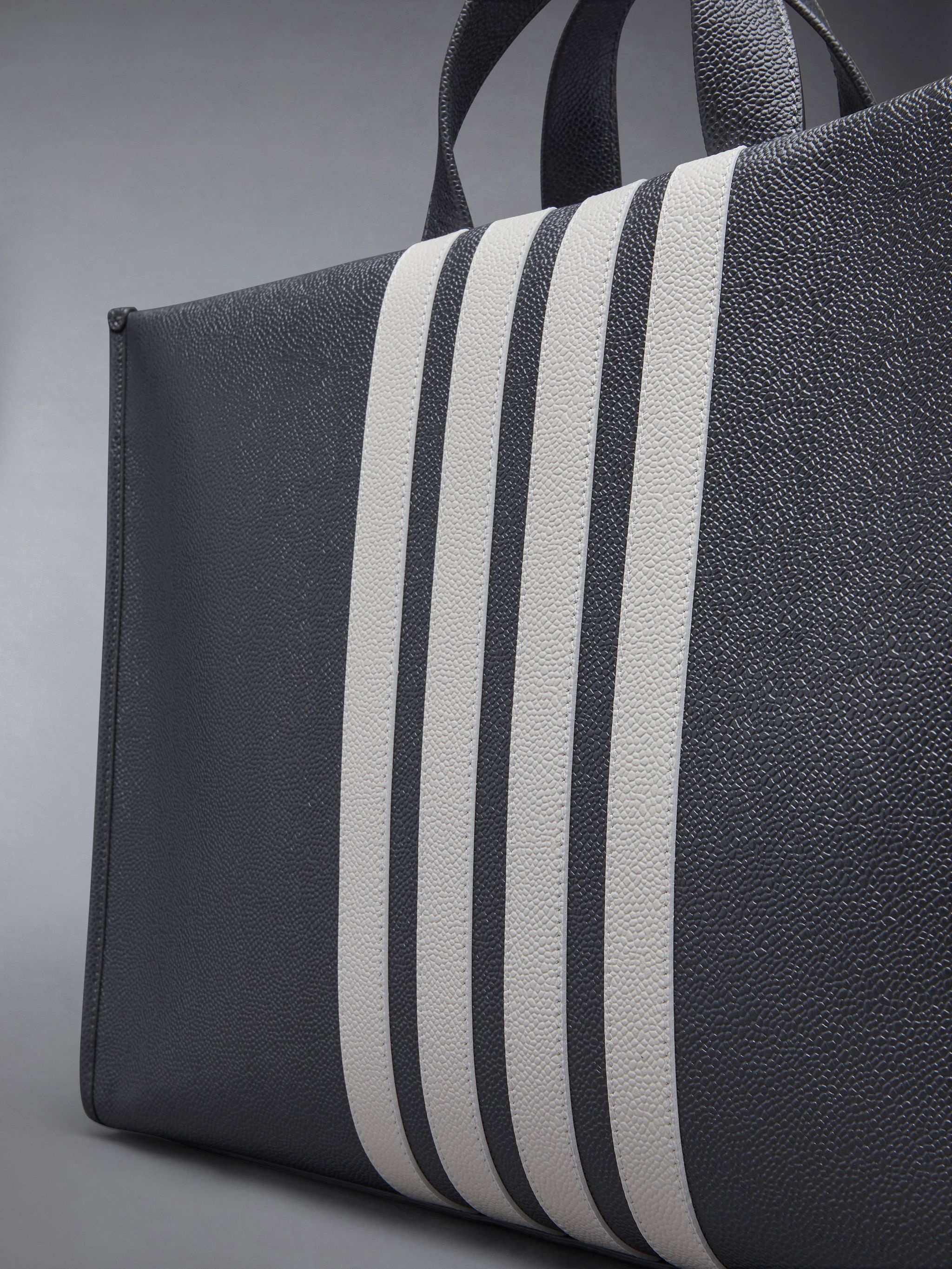Pebble Grain 4-Bar Squared Tote - 6