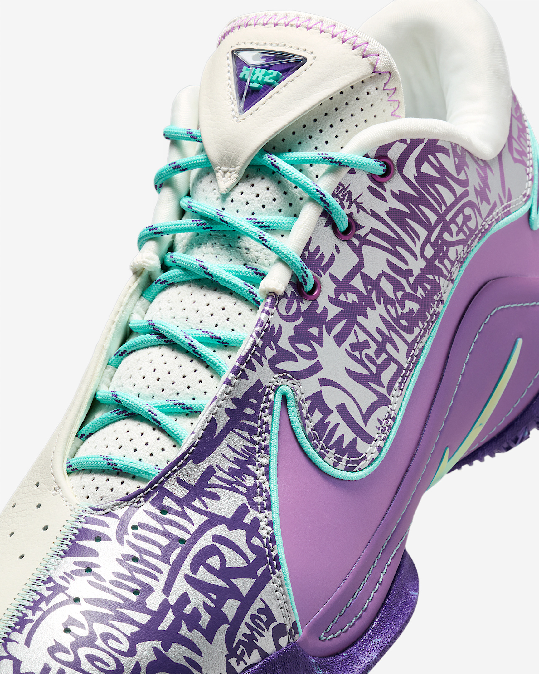 LeBron XXII “Mogul” Basketball Shoes - 7