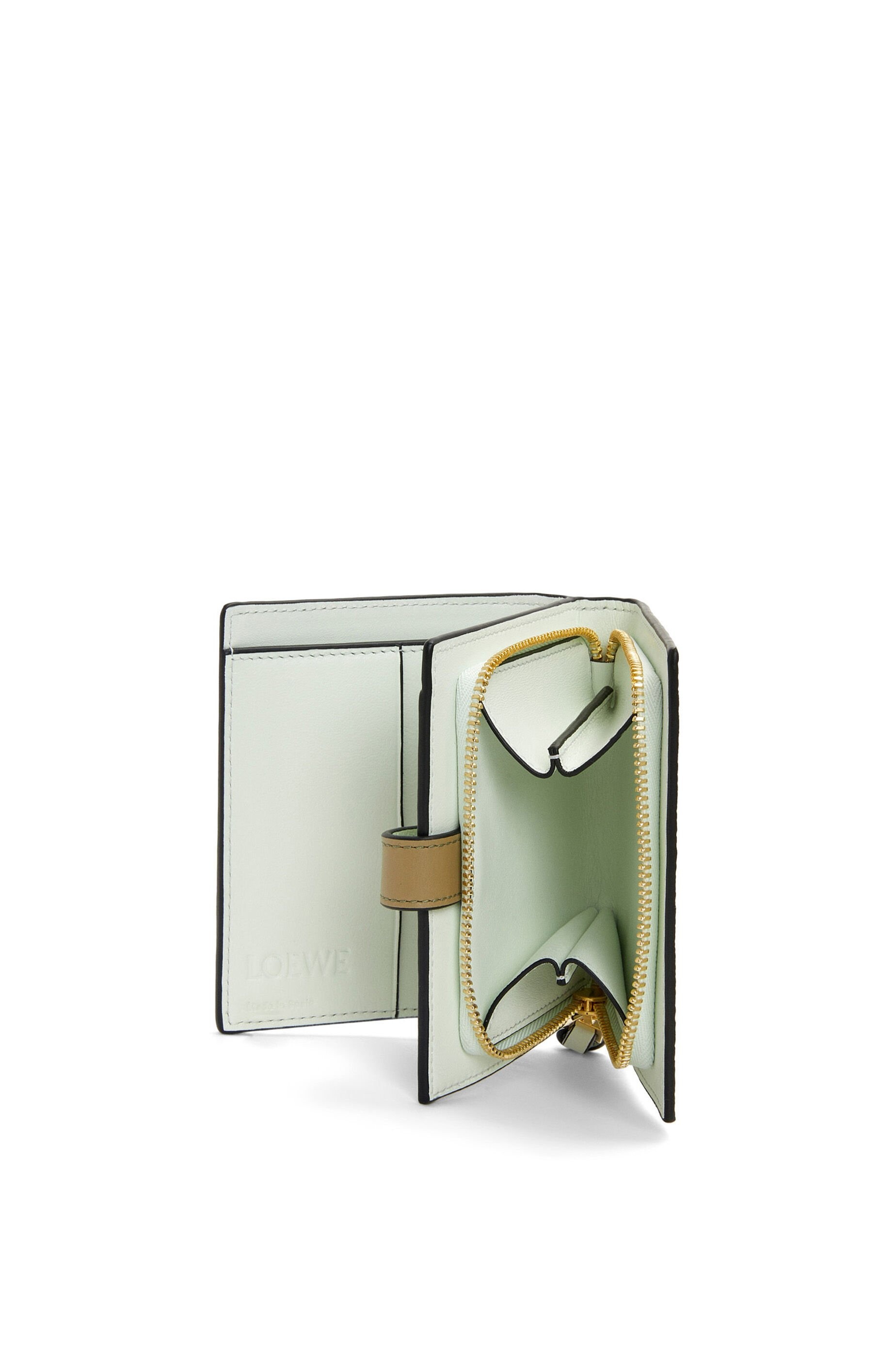 Compact zip wallet in soft grained calfskin - 3