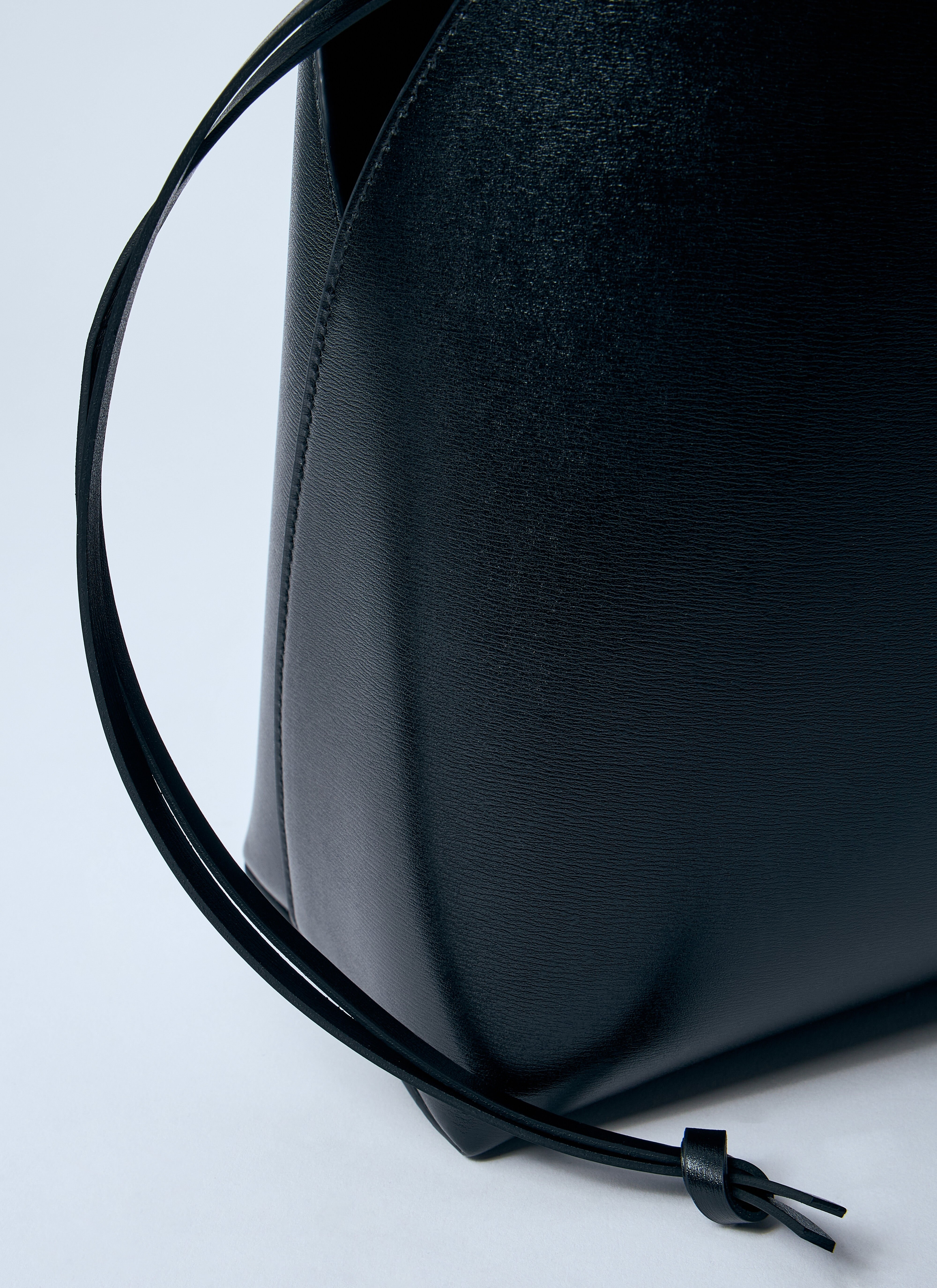 Leather Curve Shoulder Bag - 5