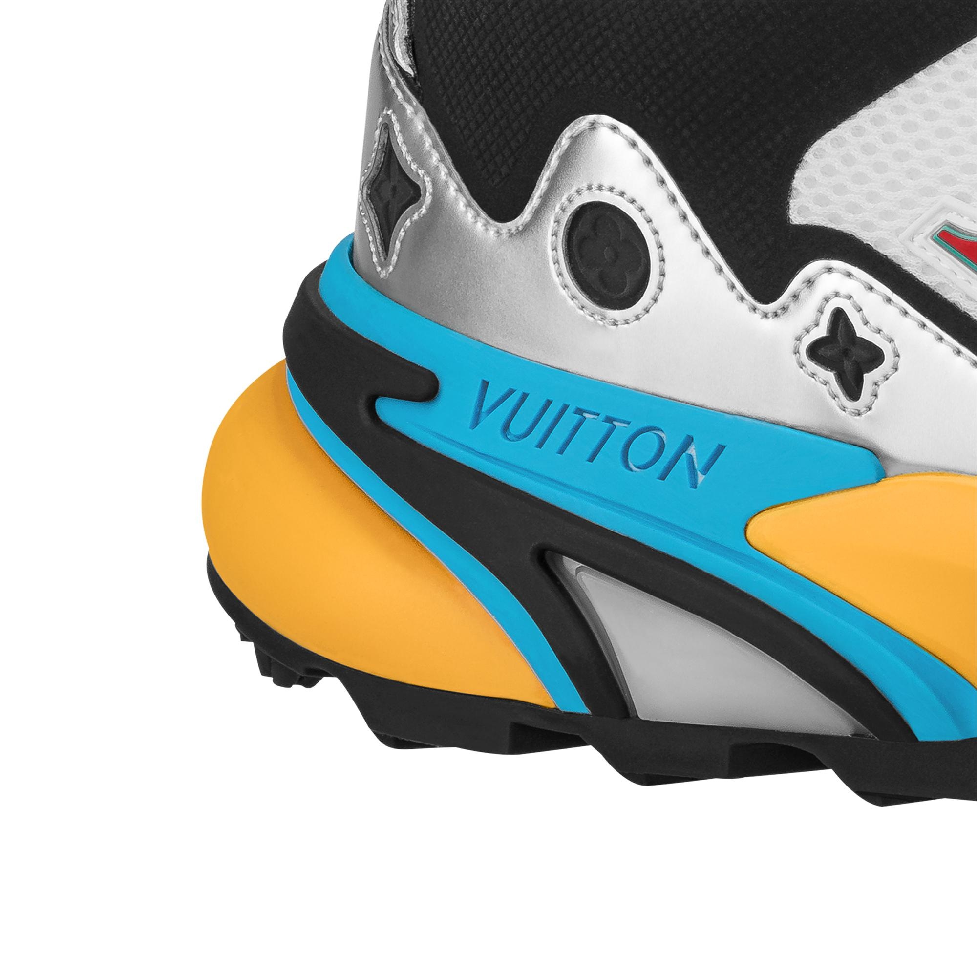 LV Runner Tatic Sneaker - 3