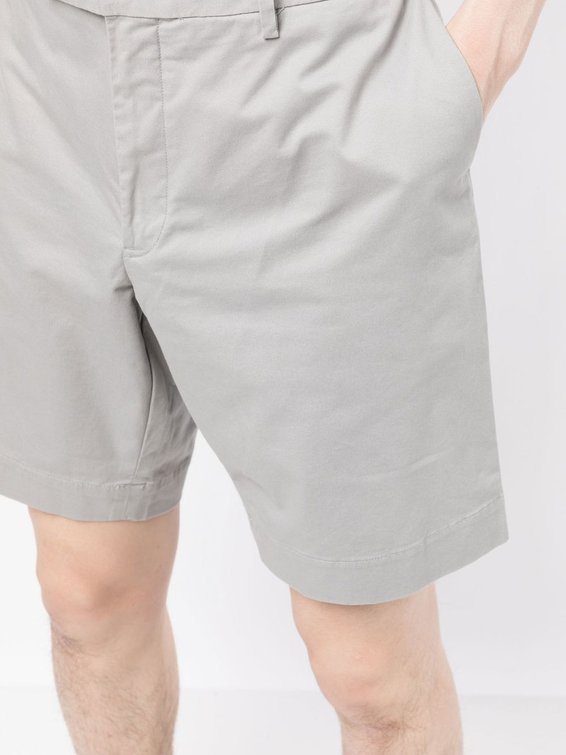 high-waisted bermuda shorts 5