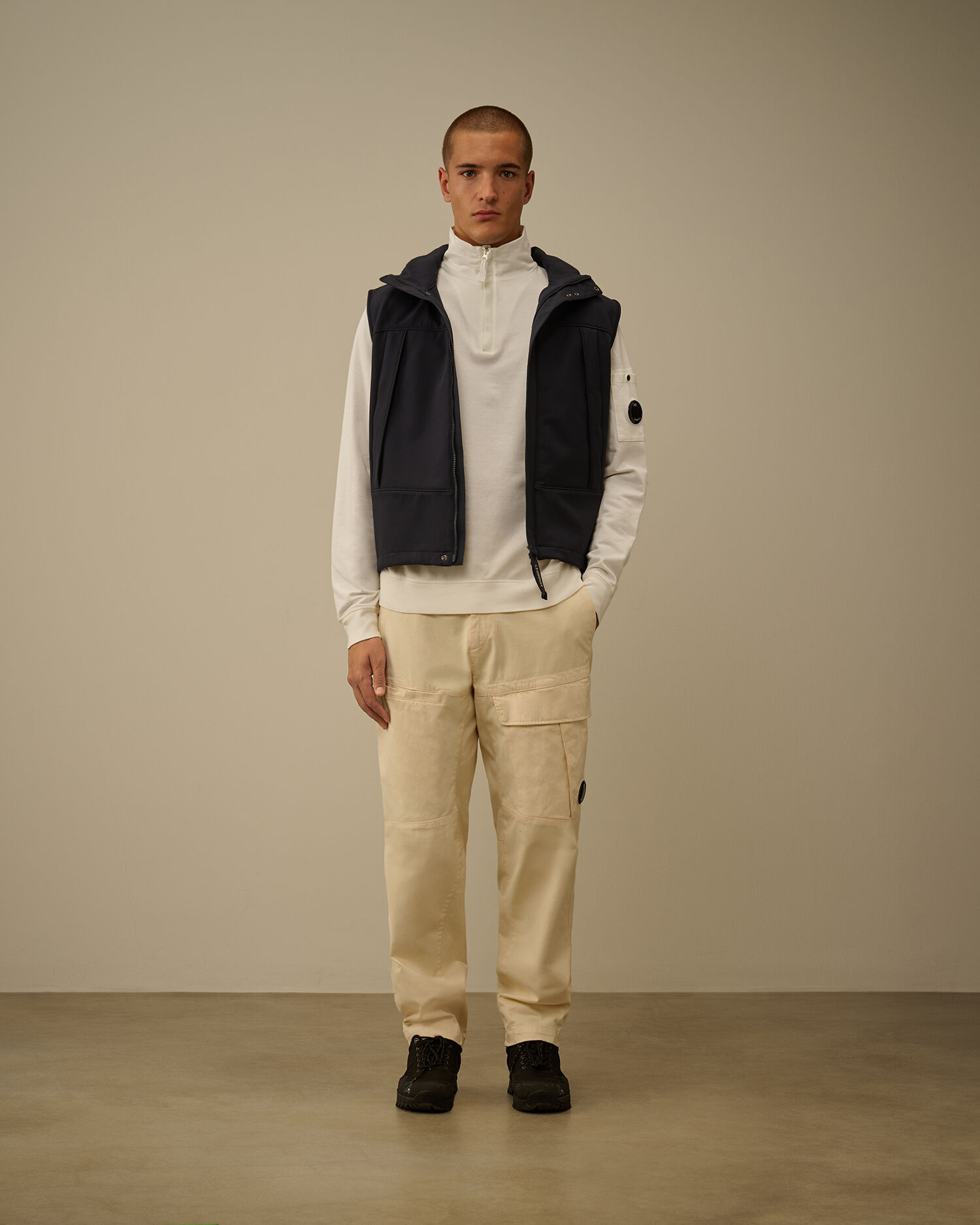 Light Fleece Half Zip Sweatshirt - 2