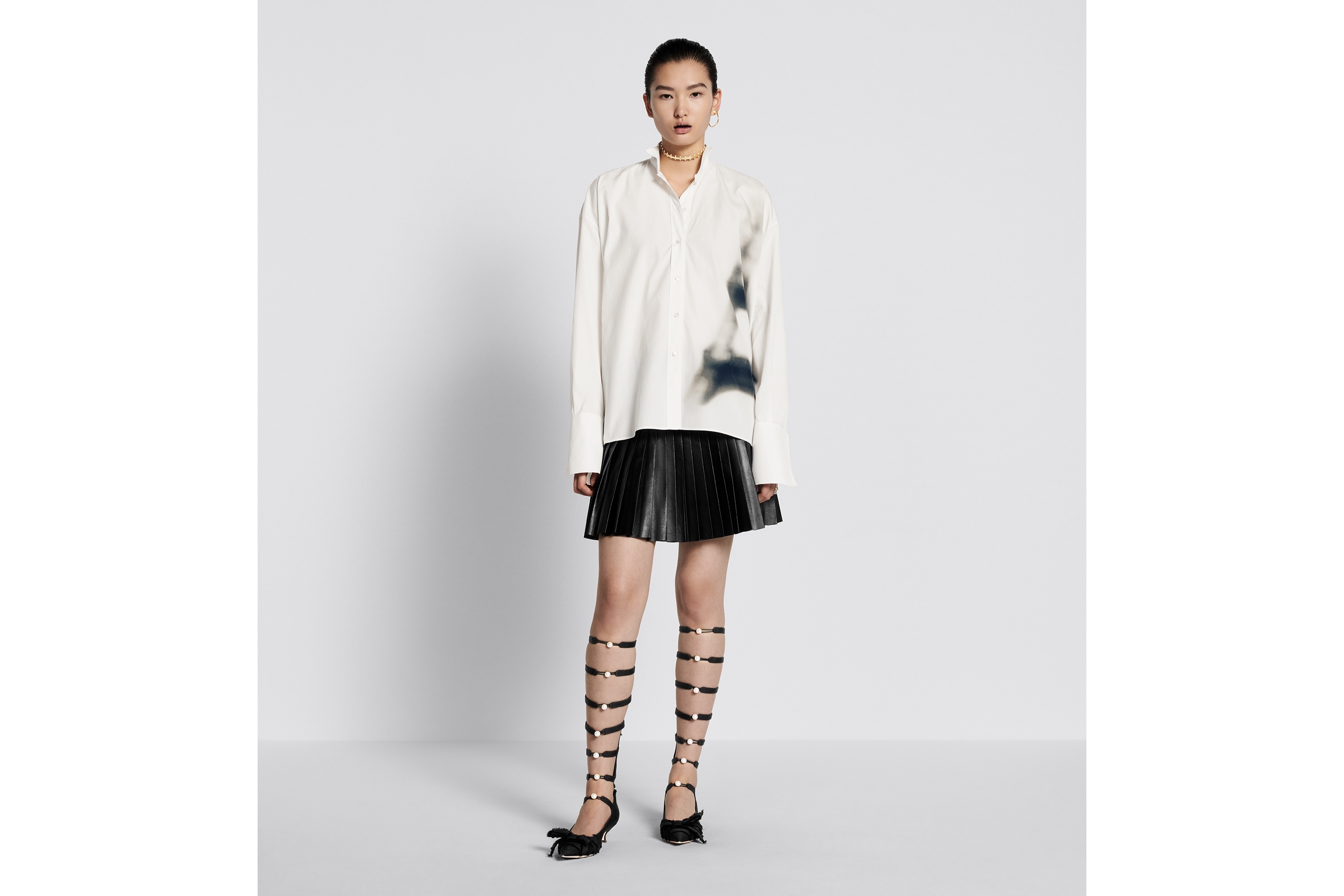 Blouse with Wing Collar - 2