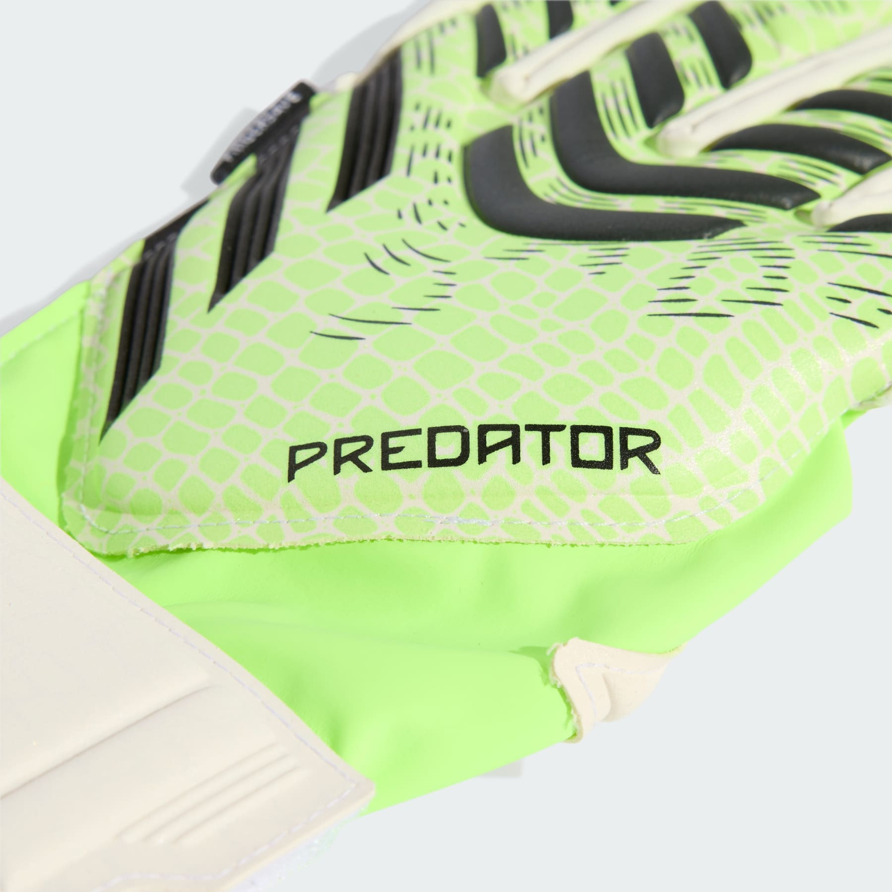 Predator Match Fingersave Goalkeeper Gloves Kids - 3
