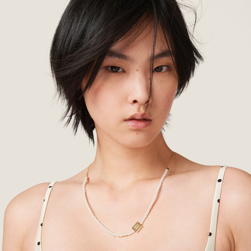 Miu Miu Metal choker with artificial pearls outlook