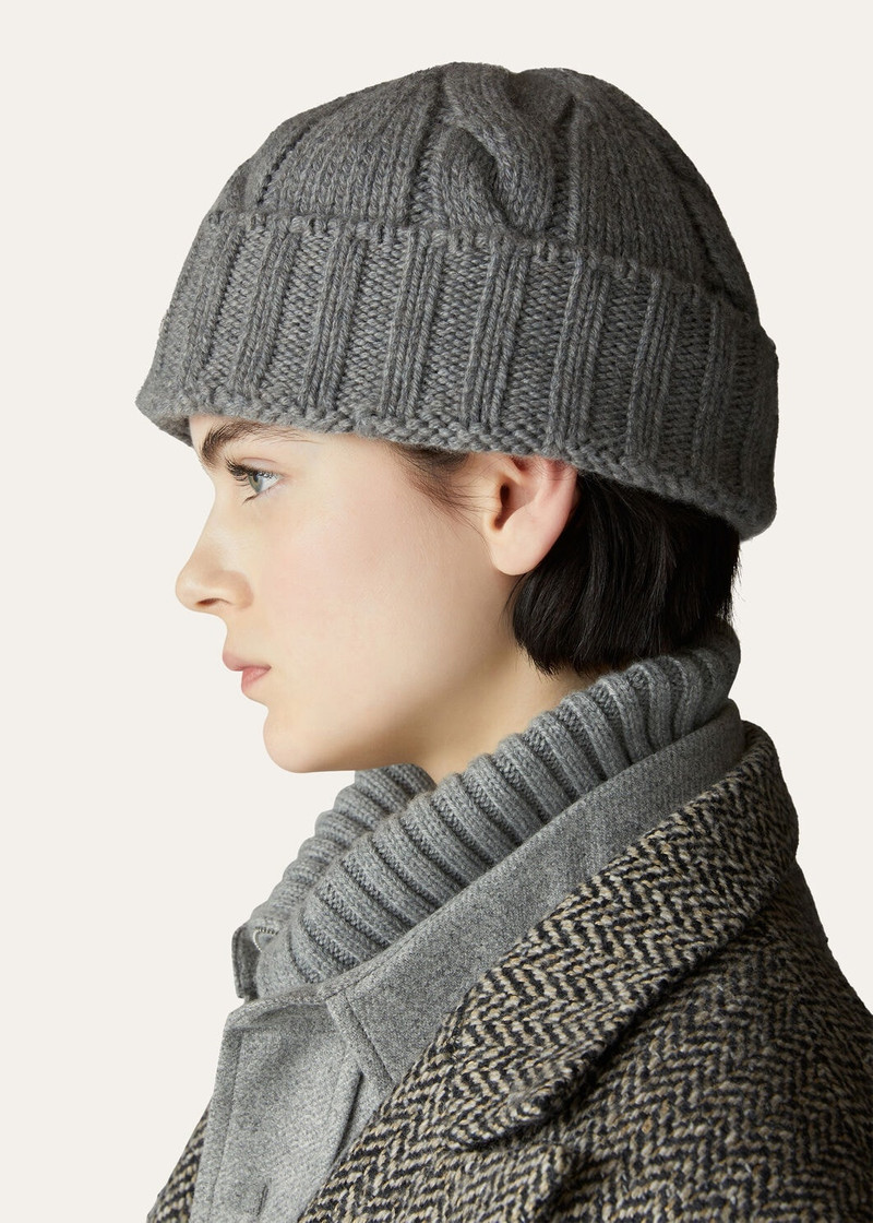 Loro Piana Napier Beanie outlook