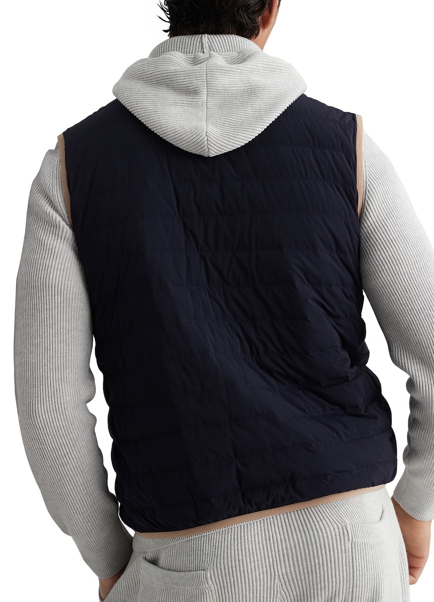 Light sleeveless puffer jacket - 3