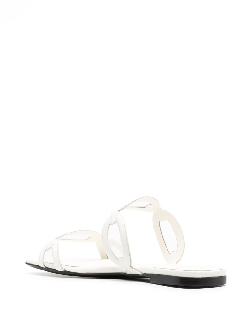 【関税&送料込】Valentino Garavani Ivory Pvc Chain 1967 Slip Valentino Garavani Chain 1967 Embellished Slide Sandals