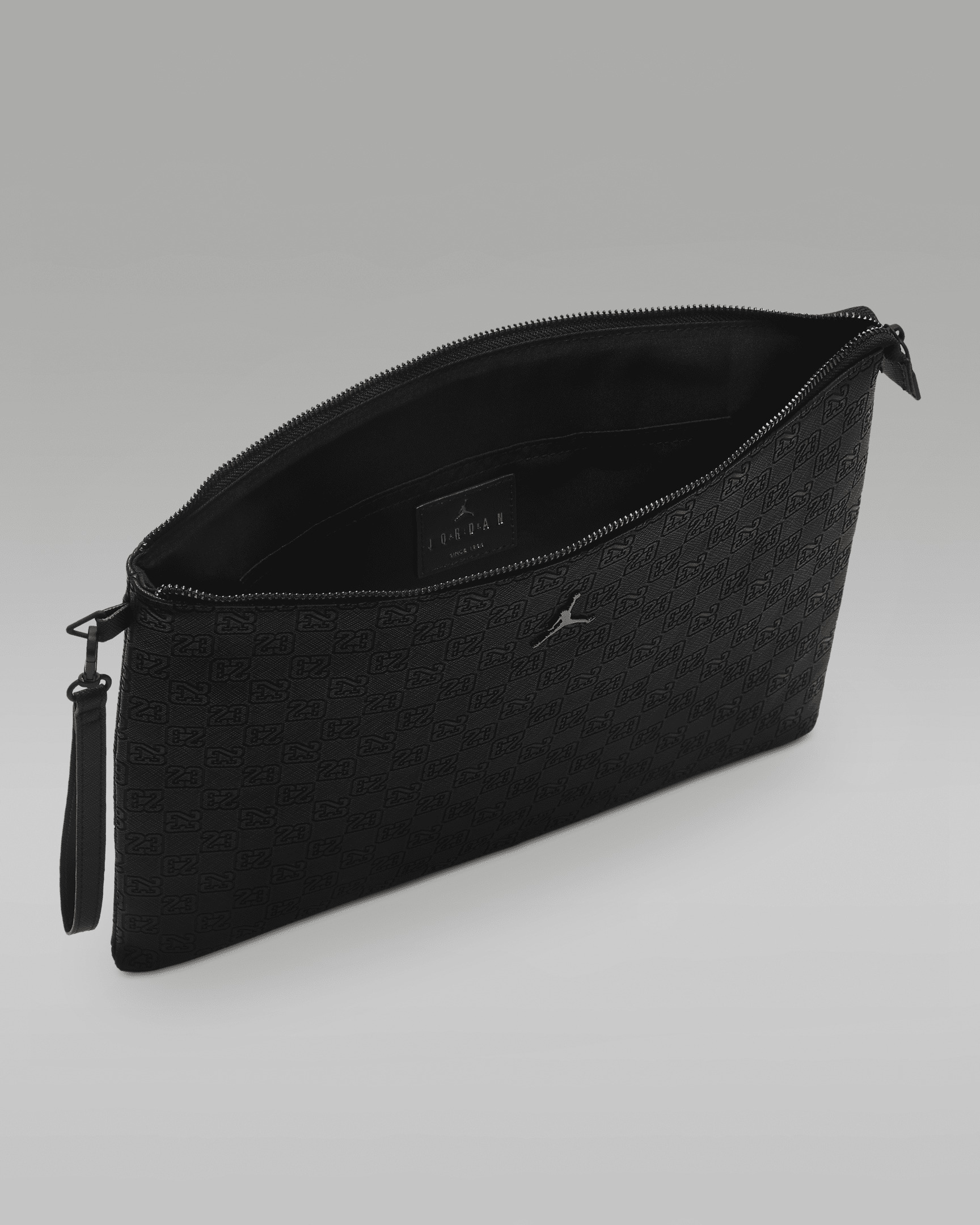 Jordan Monogram Pouch (1 L) - 4