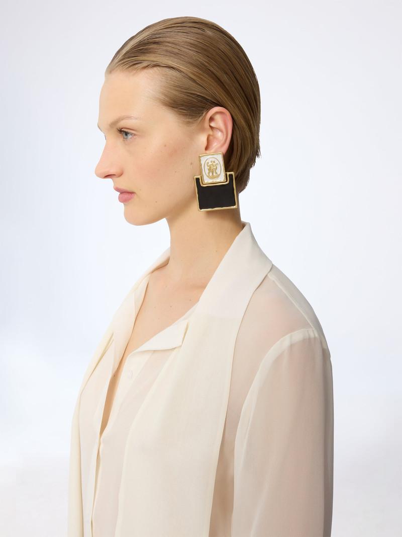 NINA RICCI Cream Three Graces Earrings outlook
