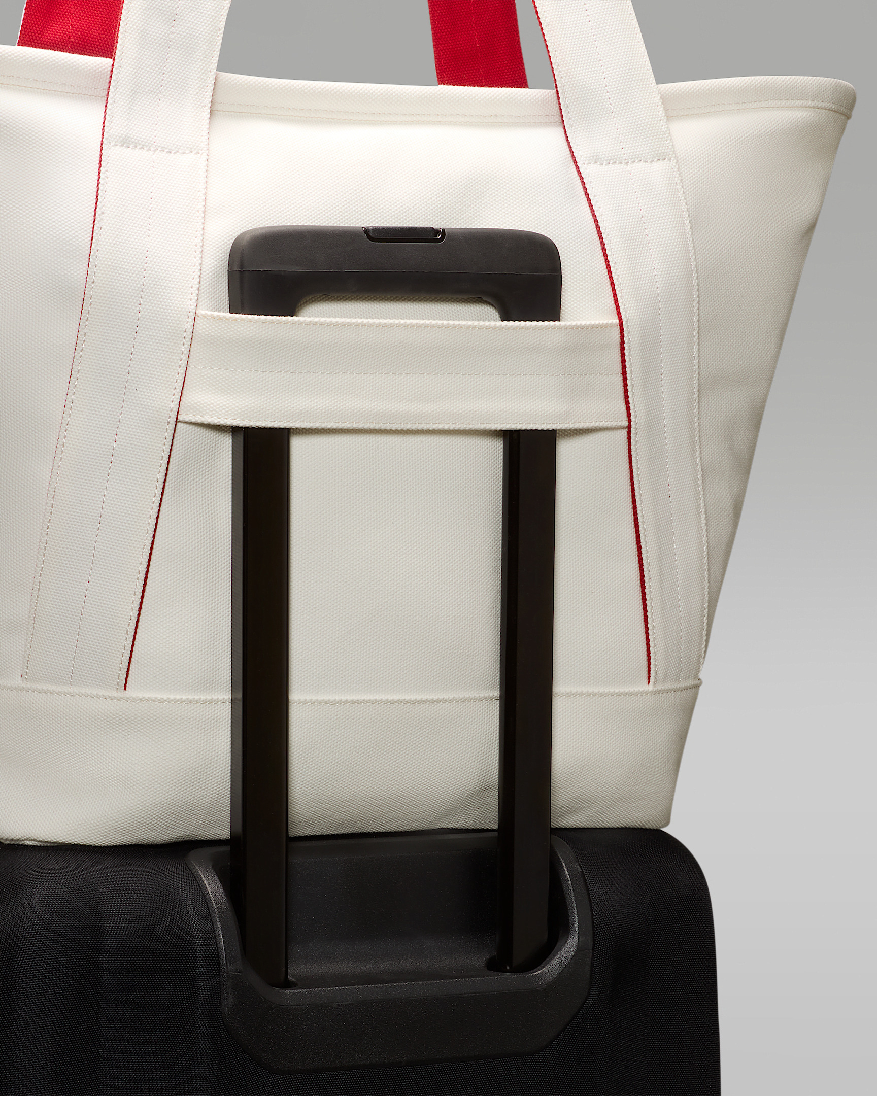 Jordan Jumpman Tote (38L) - 6