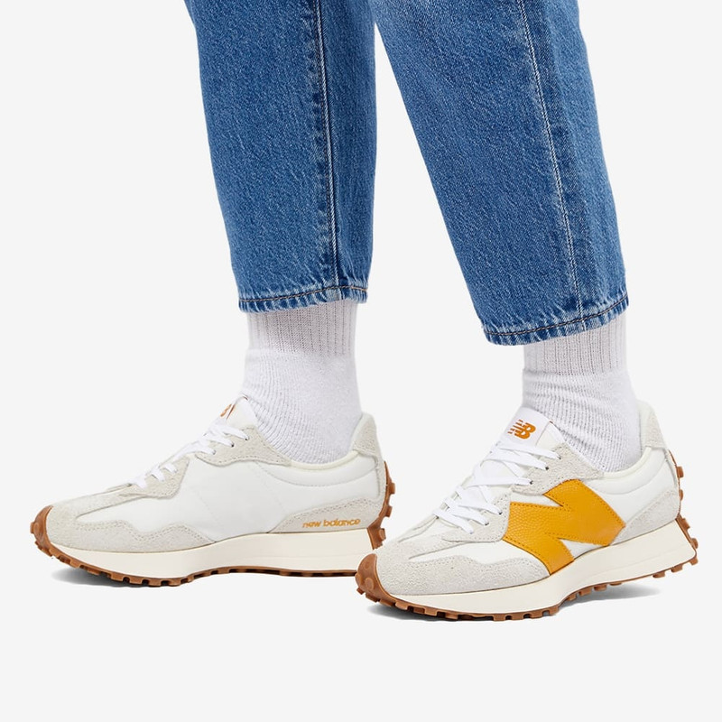 New Balance New Balance WS327BY outlook