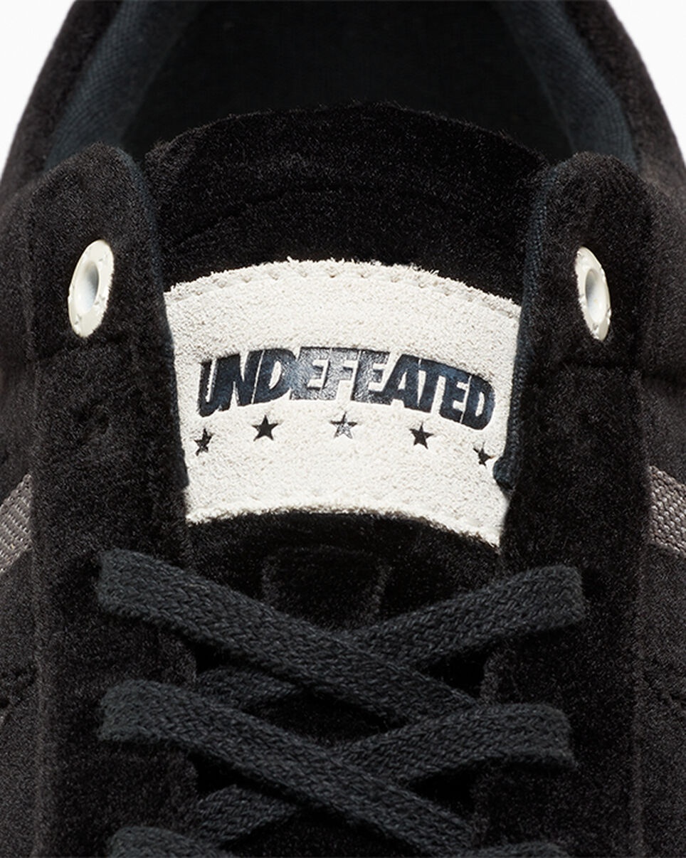 Converse Converse x UNDEFEATED One Star Academy Pro | REVERSIBLE