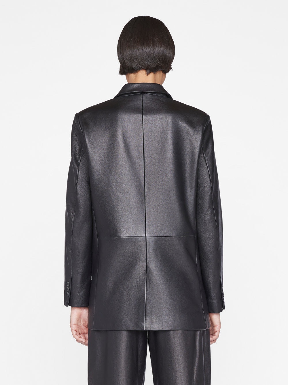 The Oversized Leather Blazer in Noir - 8