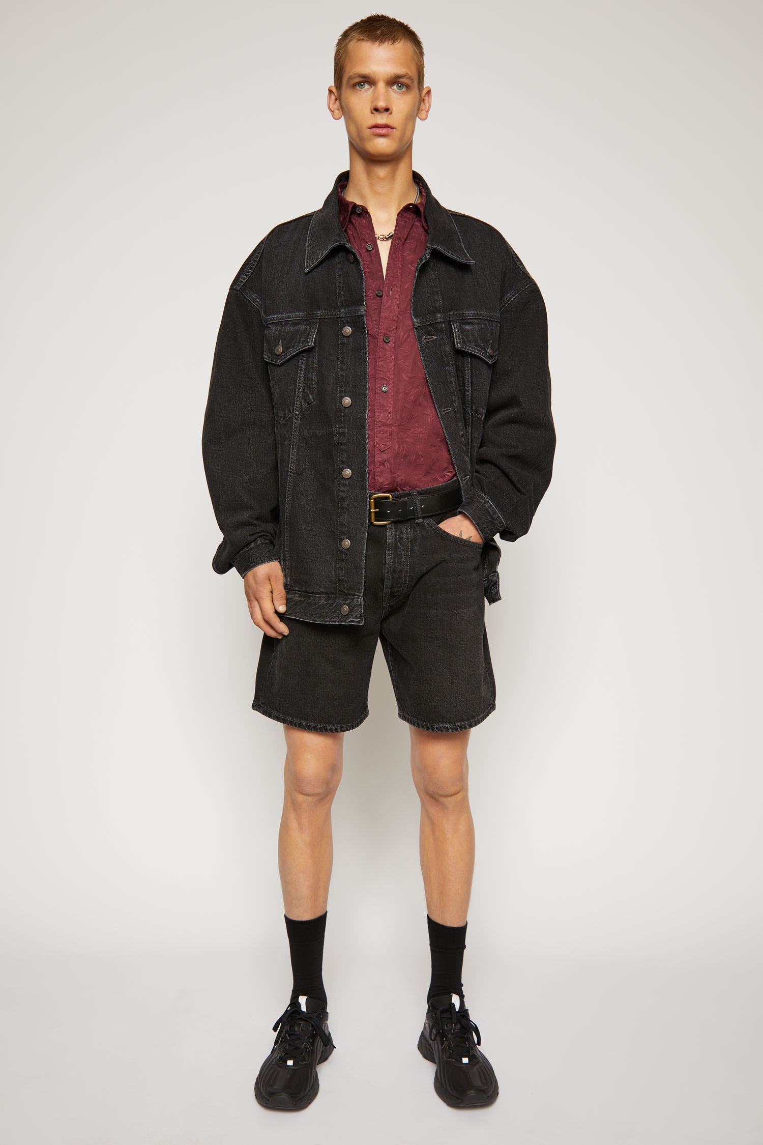 Mid-rise denim shorts black - 2