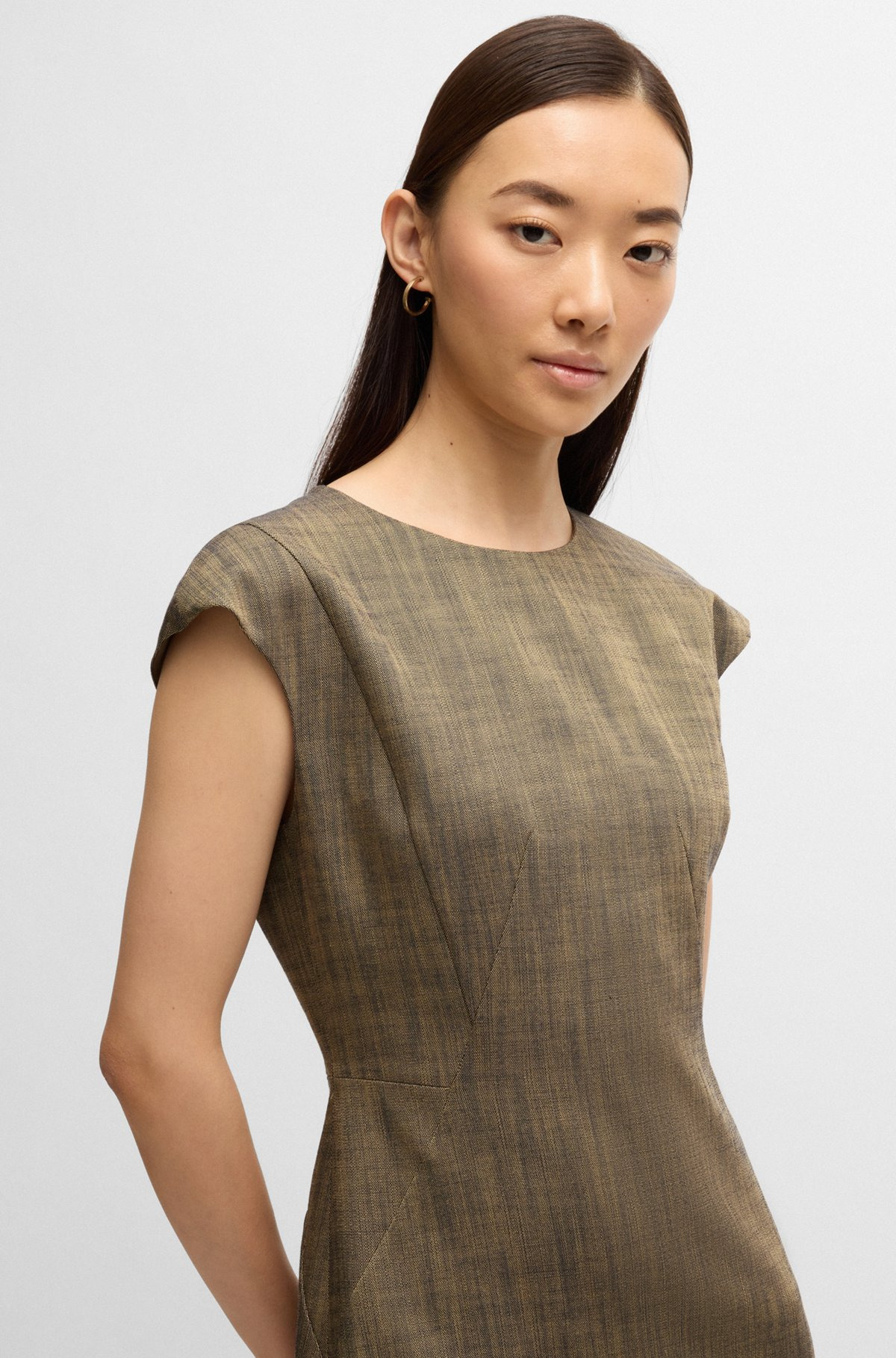 CAP-SLEEVE DRESS IN MELANGE STRETCH SHARKSKIN - 5