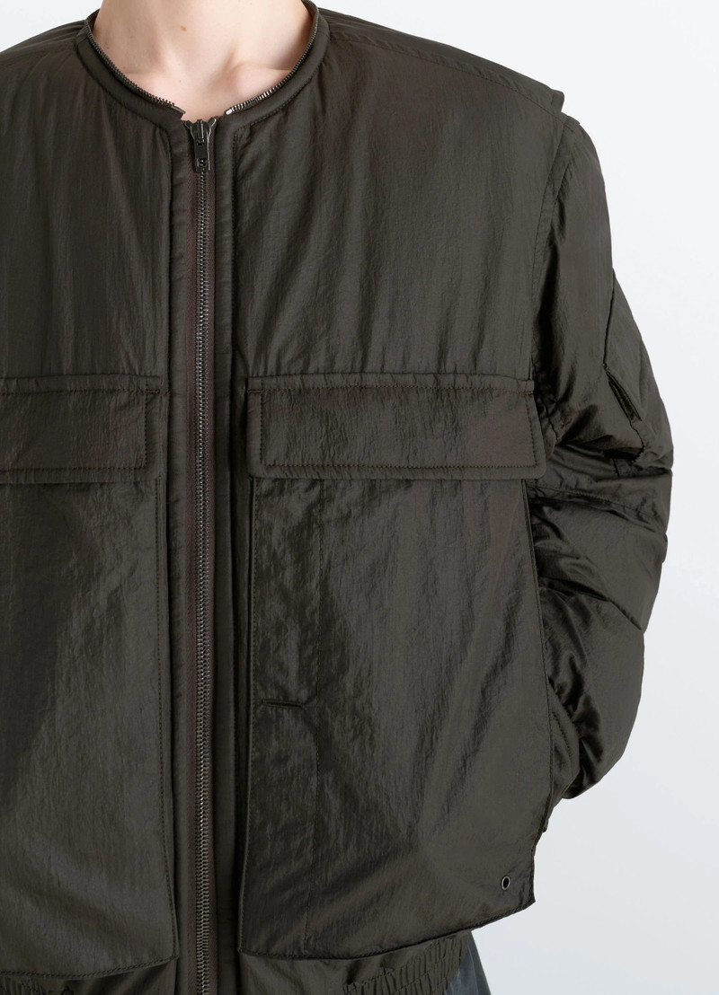 BOMBER 4