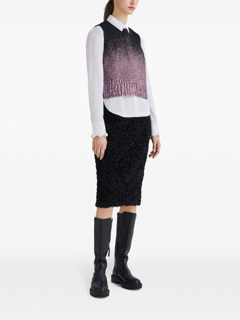 gradient-effect textured top 3