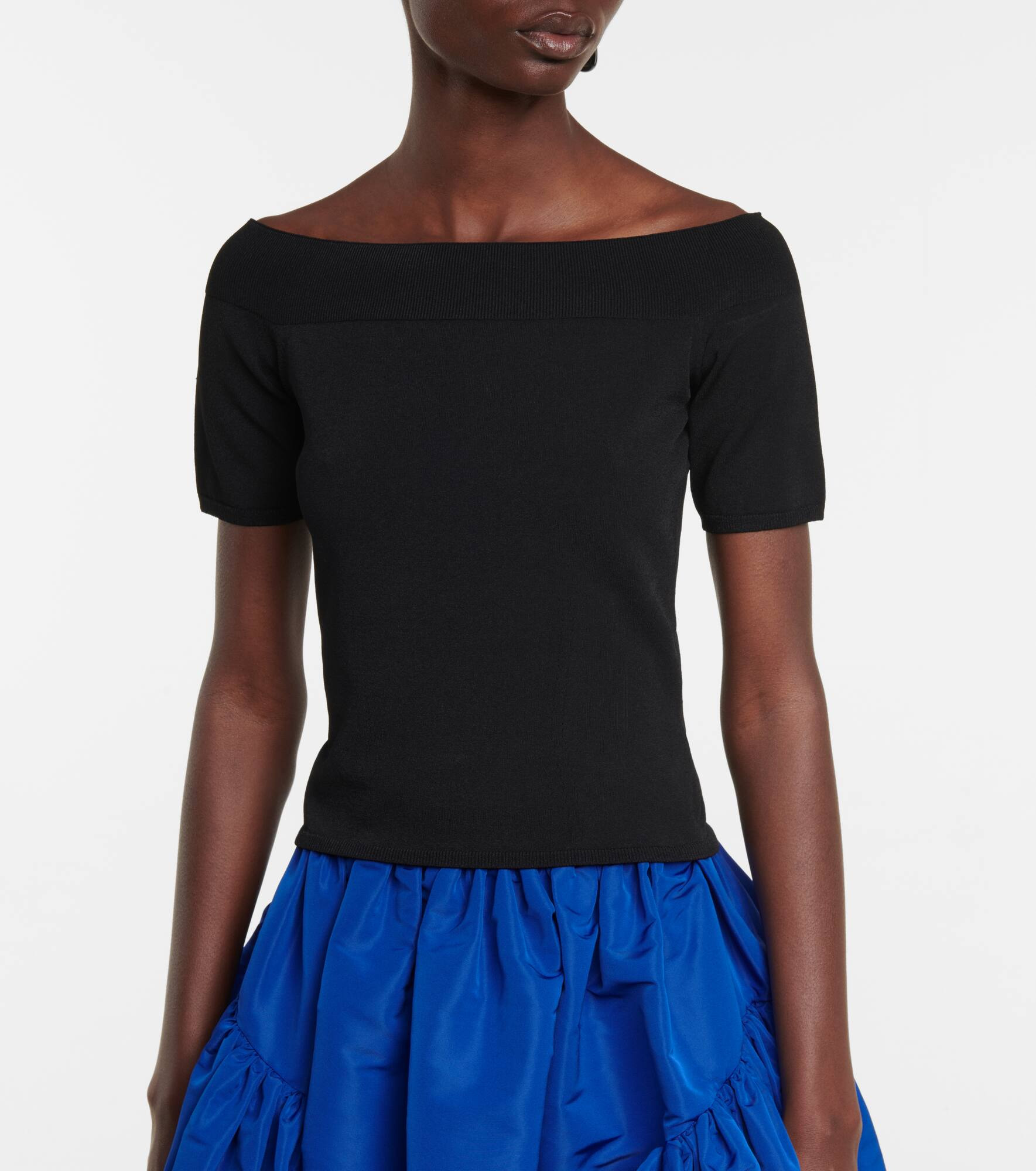 Off-shoulder top - 4