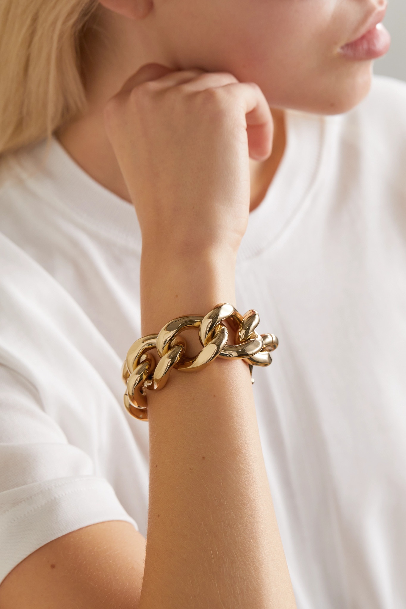 Gold-tone bracelet - 2