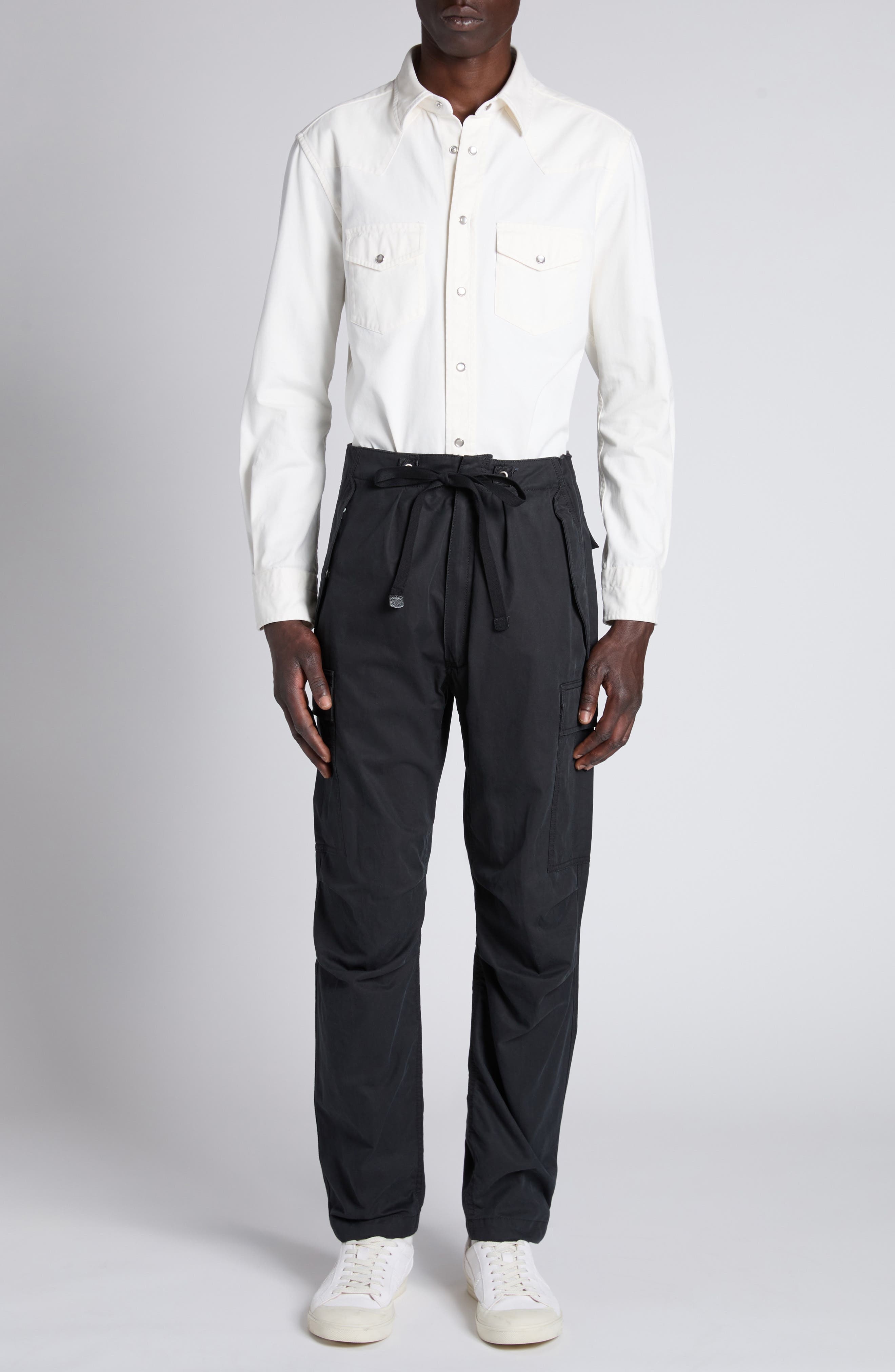 TOM FORD Enzyme Twill Cargo Pants in Lb999 Black at Nordstrom - 2