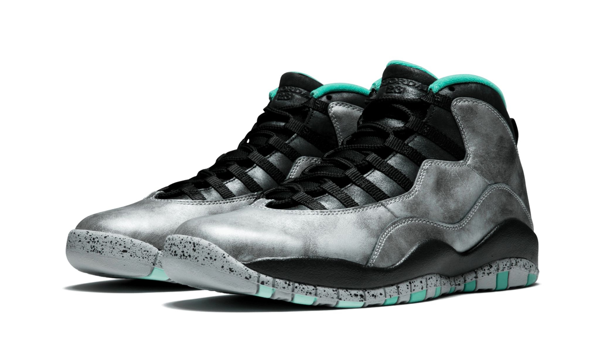 Air Jordan 10 Retro 30th "Lady Liberty" - 2