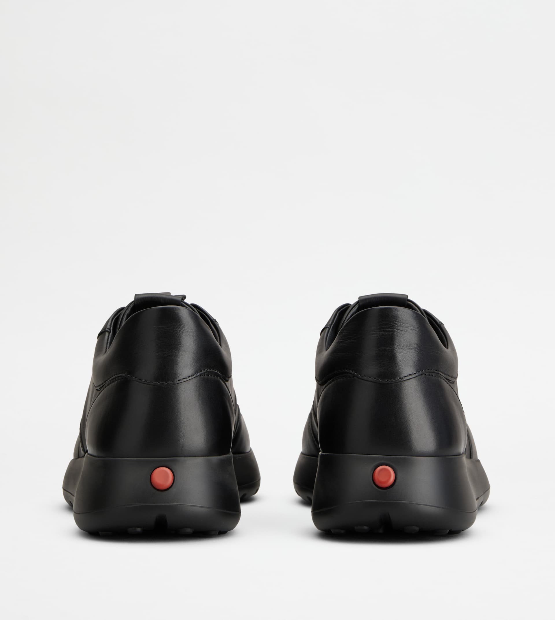 SNEAKERS IN LEATHER - BLACK - 3