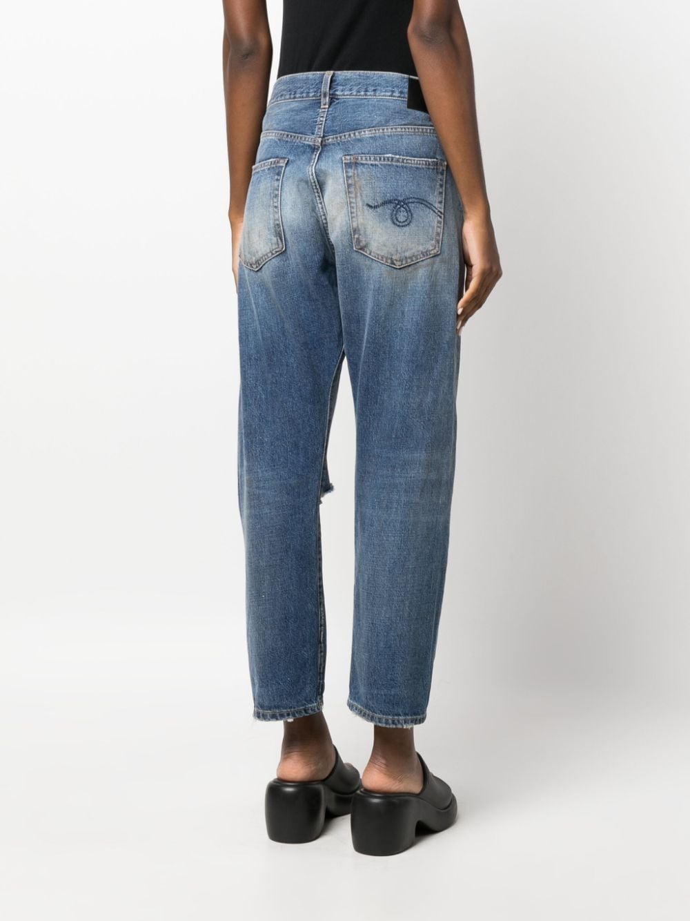 stonewashed asymmetric cropped jeans - 4