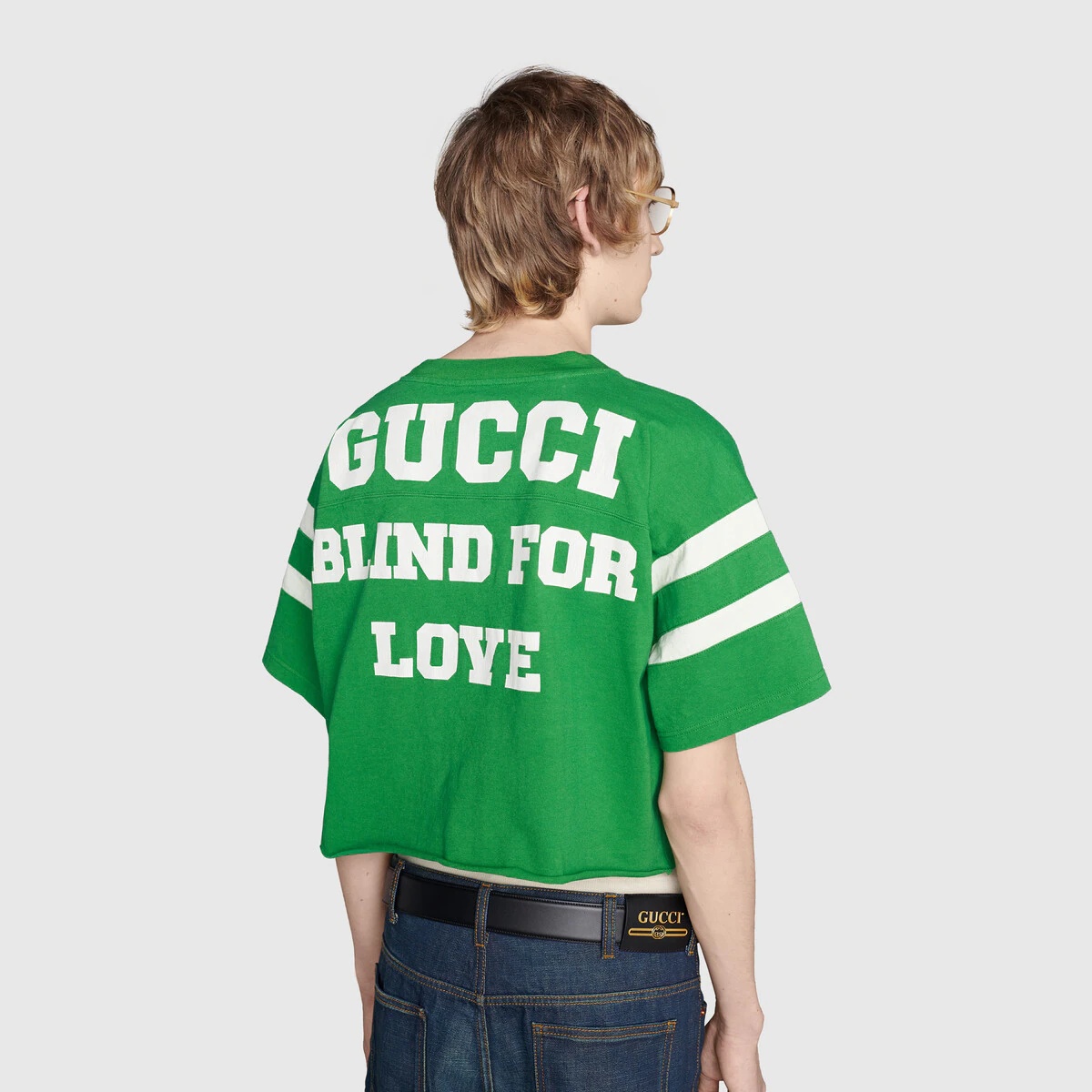 Cropped T-shirt with Gucci 1921 'To Hug a Snake' print - 6