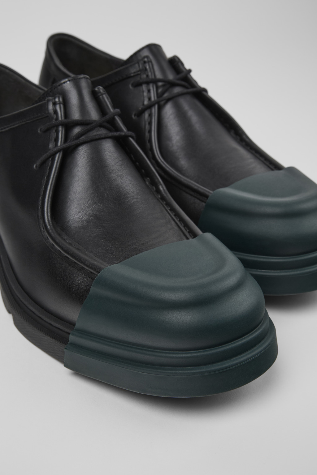 Black leather shoes for men - 2