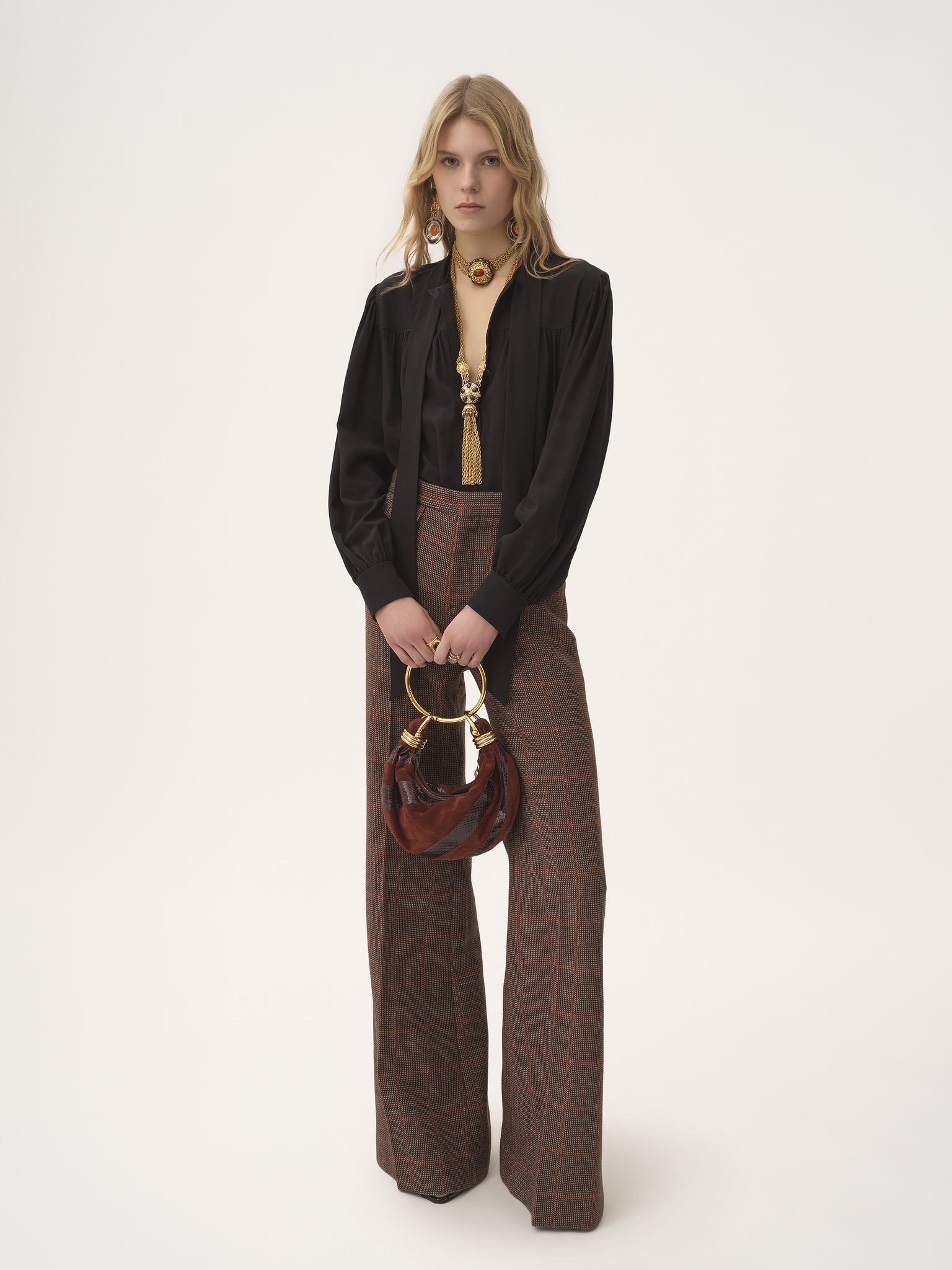 HIGH-RISE FLARED PANTS IN WOOL CHECK - 3