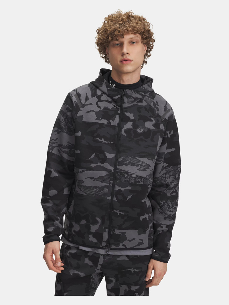 UA Unstoppable Fleece Camo 1