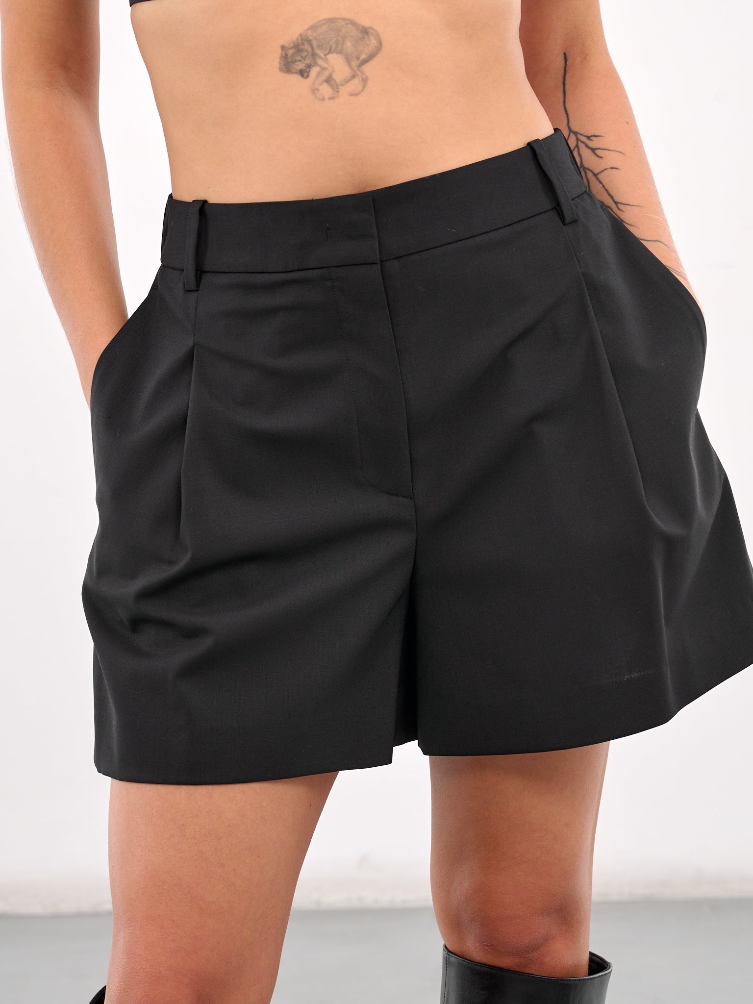 High Waist Pleated Shorts - 4