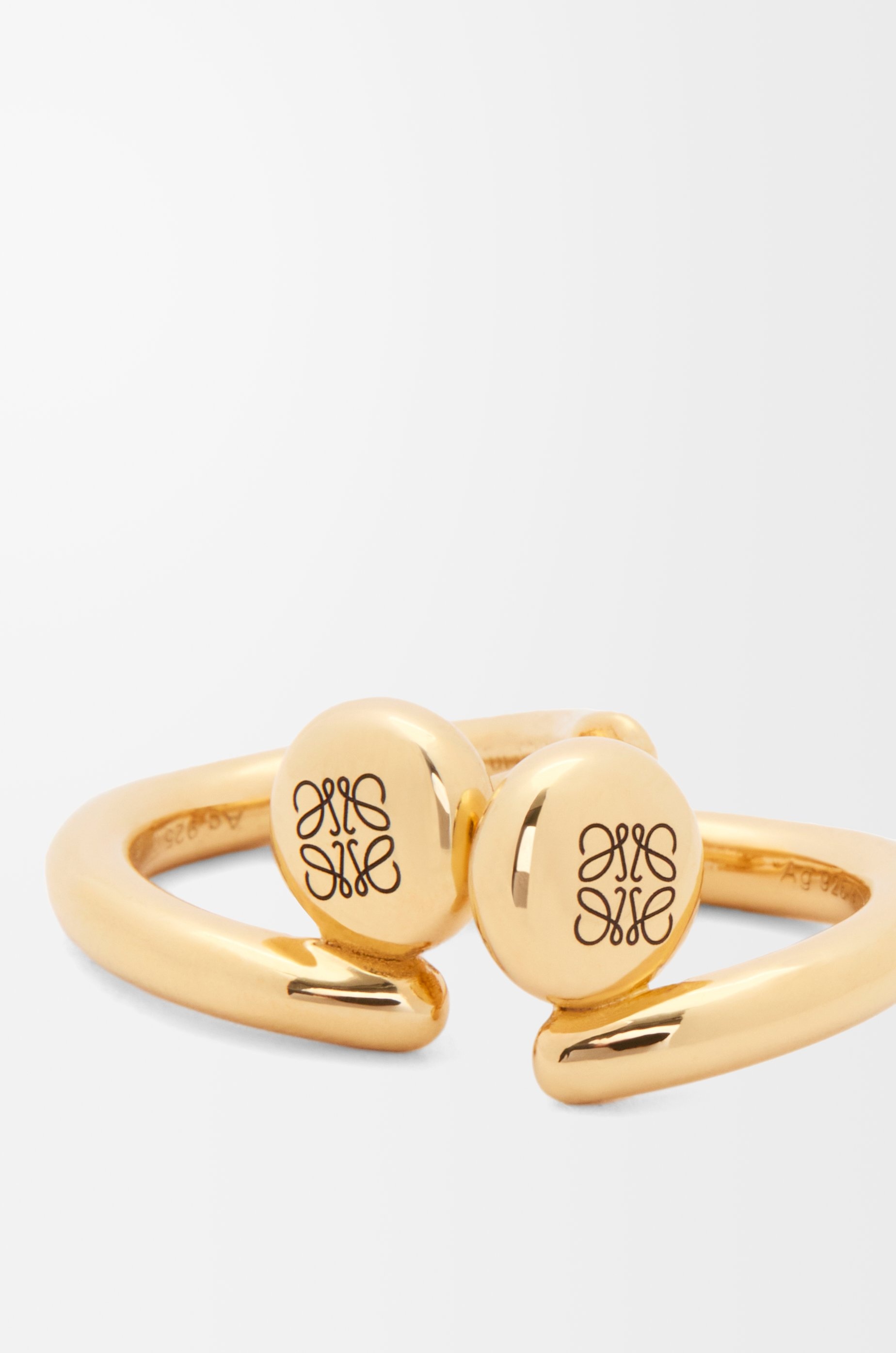Anagram Pebble mini hoop earrings in sterling silver - 3