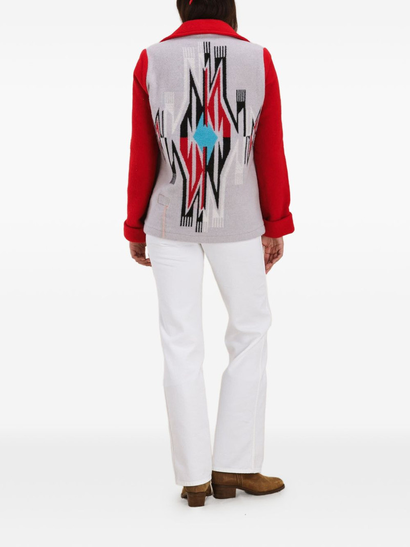 patterned button-fastening jacket 3
