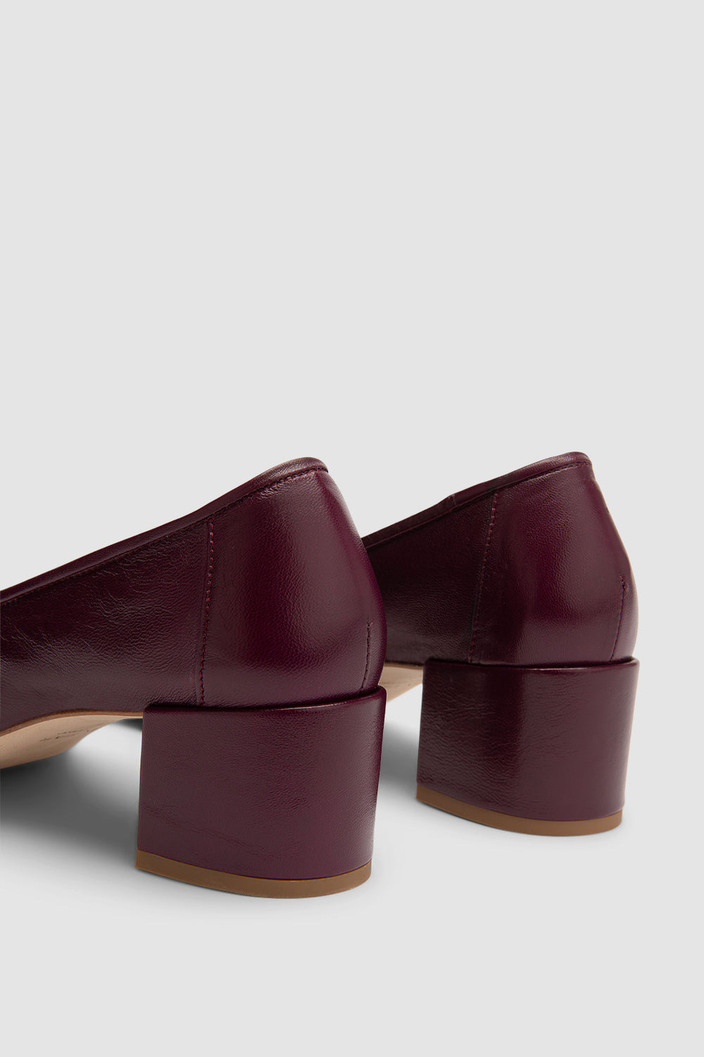 Prudence 45 Raisin Creased Leather Pump - 4