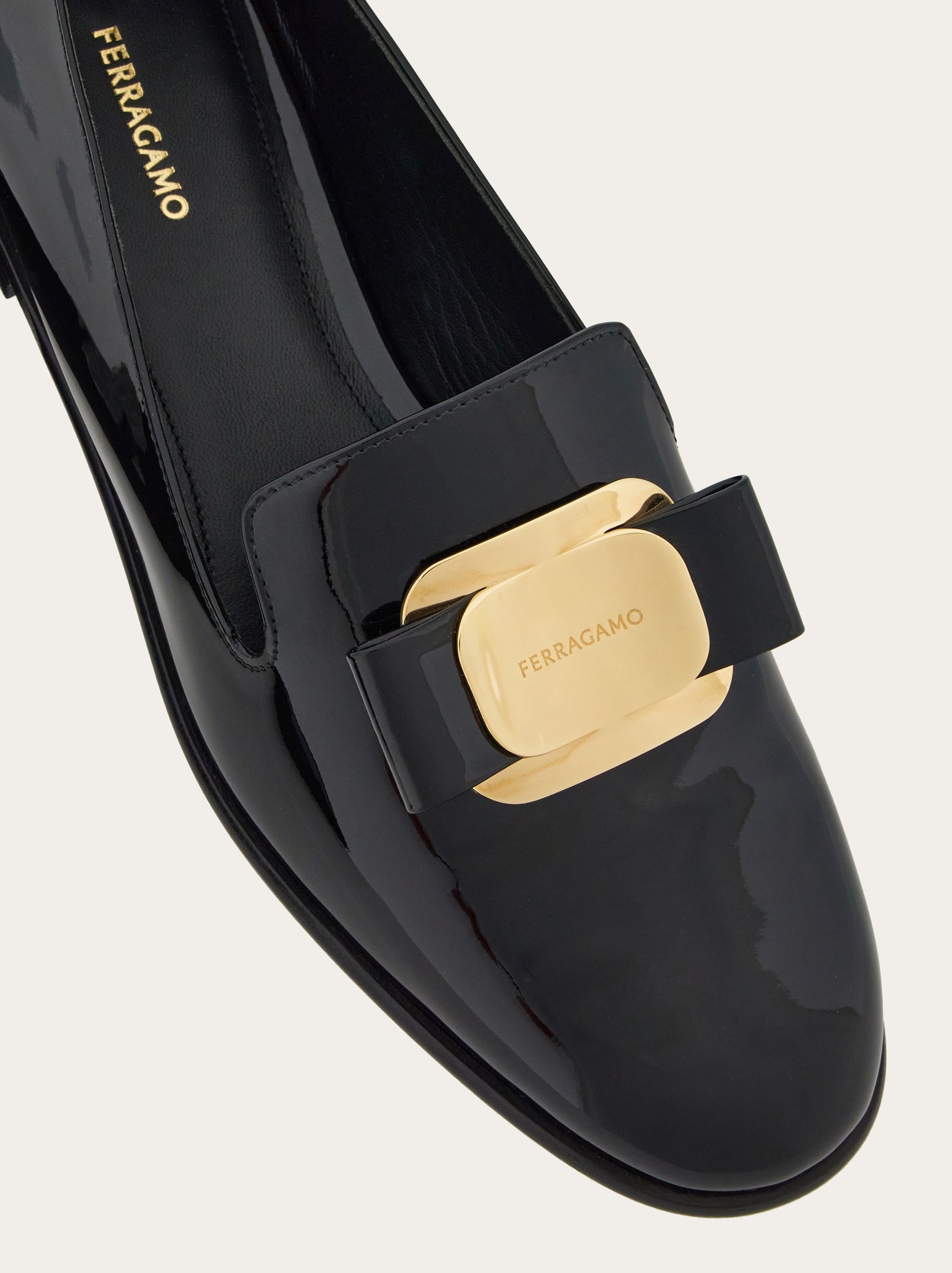 New Vara plate loafer - 6