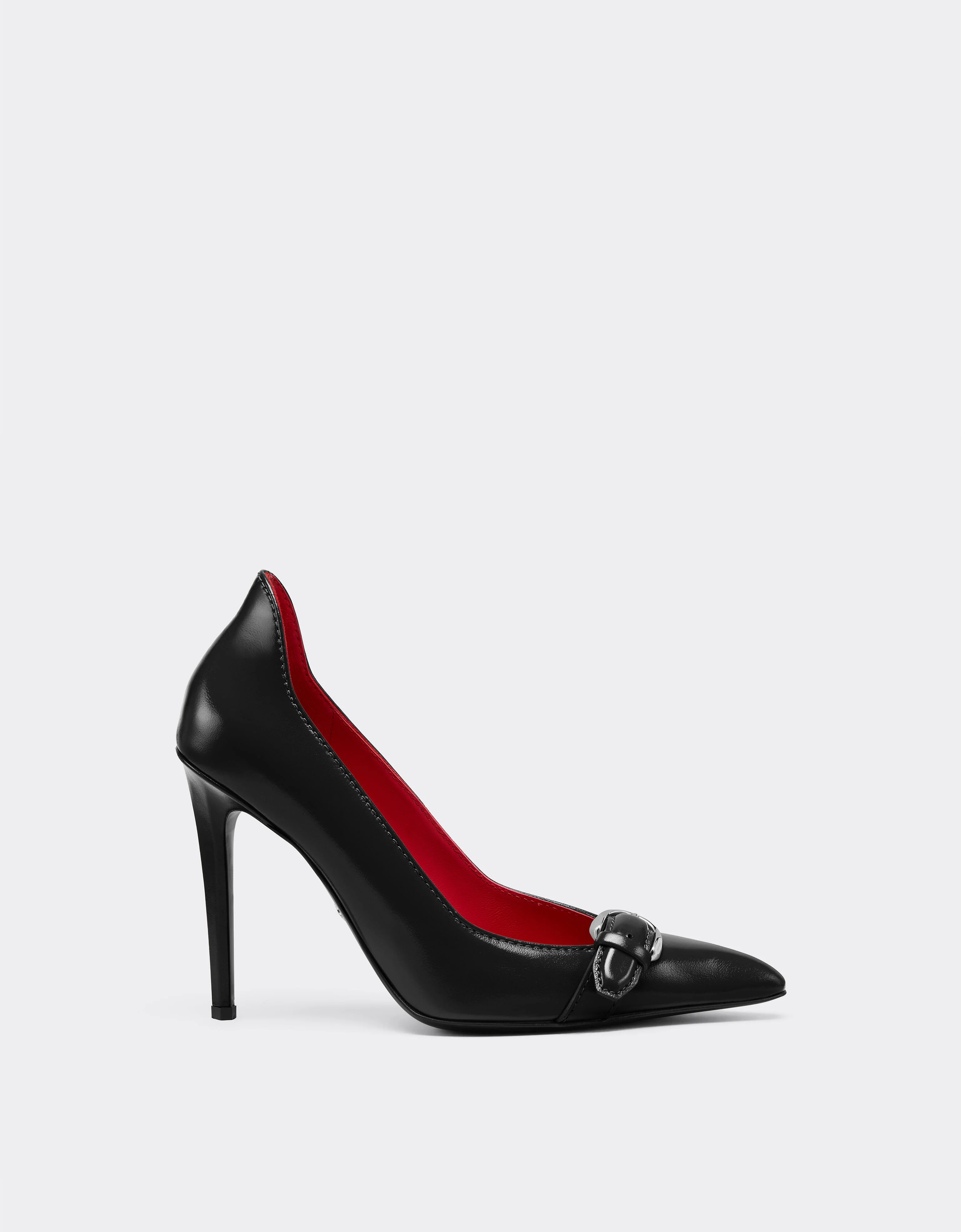 Court shoes in ultra-wet-effect glossy leather - 1