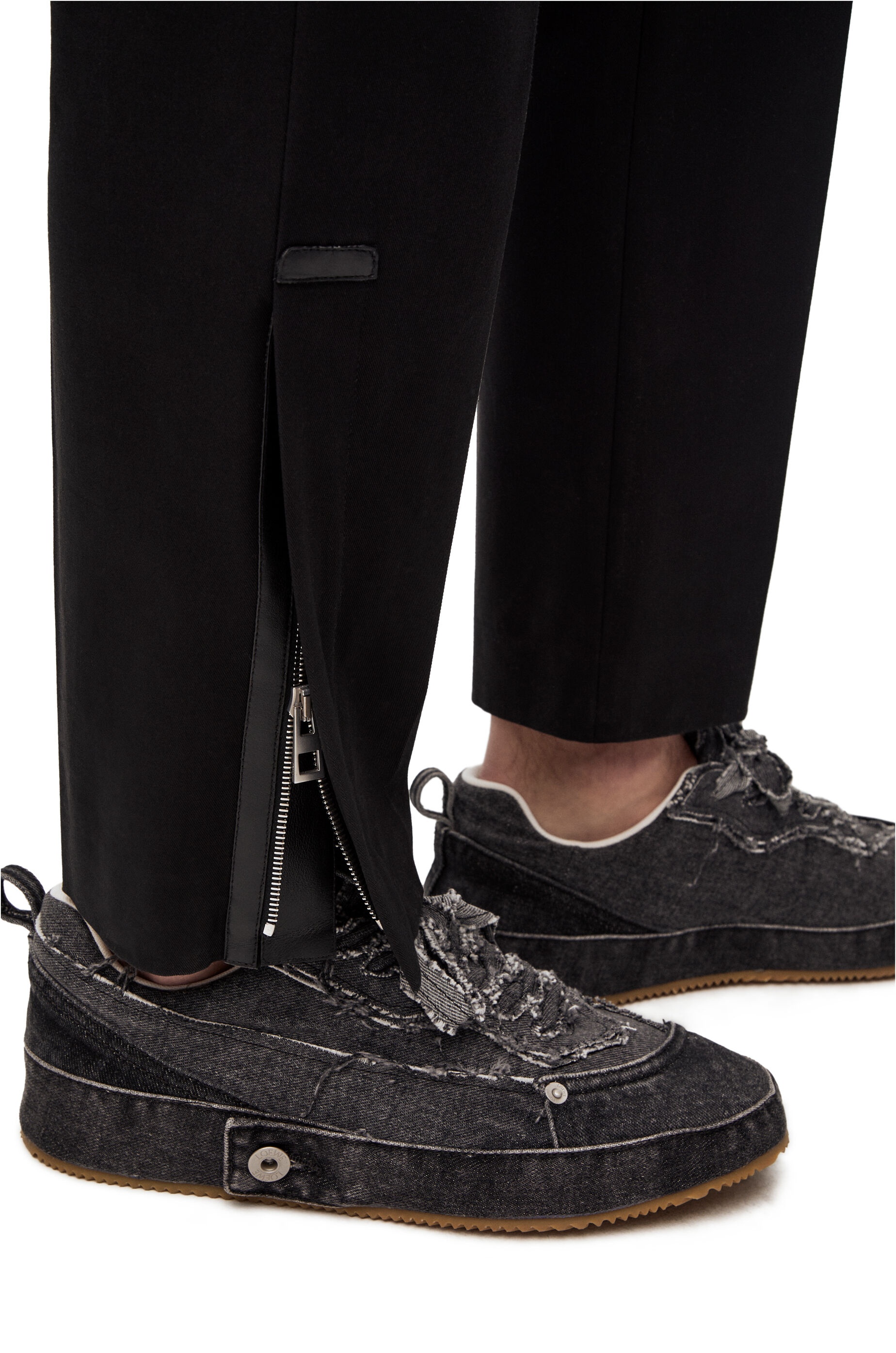Slim trousers in cotton - 5