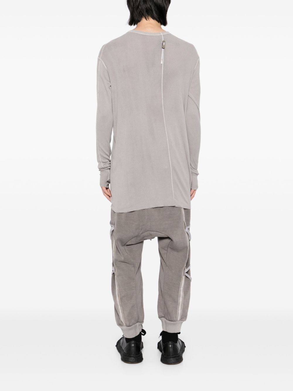 long-sleeved T-shirt - 3